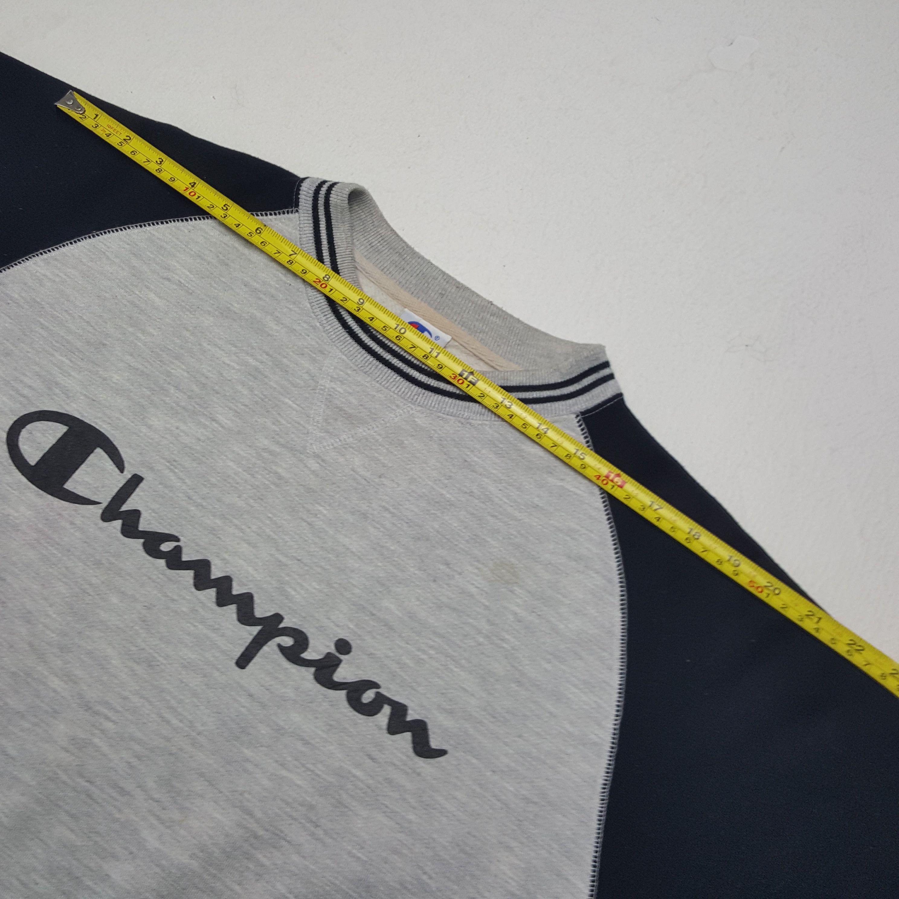Champion × Vintage Vintage Champion Spell Out Sweatshirt Size US M / EU 48-50 / 2 - 5 Thumbnail