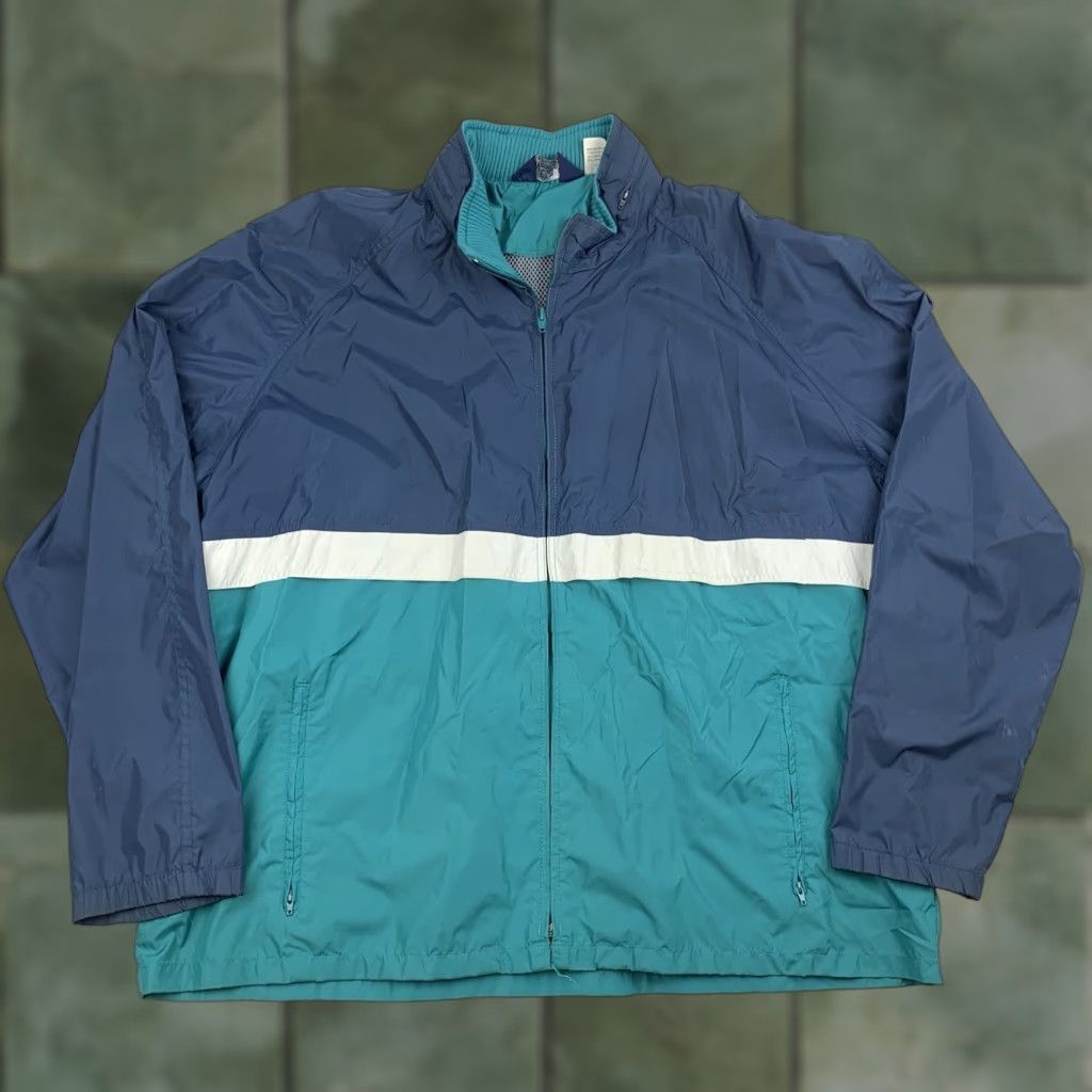 Vintage Vintage Woolrich Windbreaker Jacket Adult XL Blue Light Weight 90s Outdoors USA Size US XL / EU 56 / 4 - 1 Thumbnail
