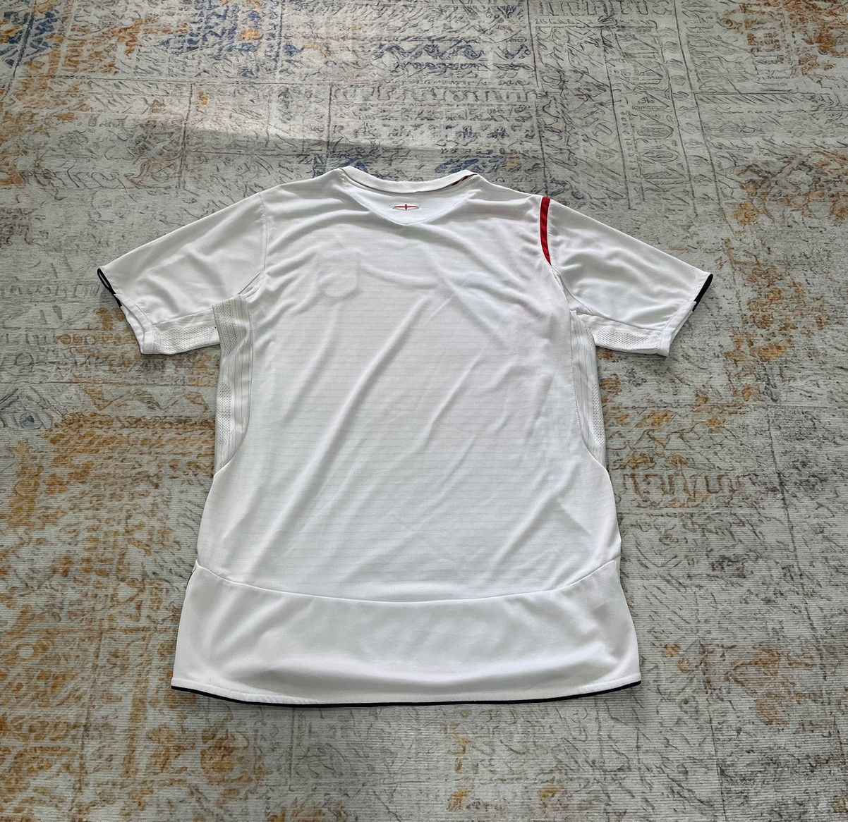 Umbro Umbro 2005-2007 Official England Team Product Size US M / EU 48-50 / 2 - 2 Thumbnail
