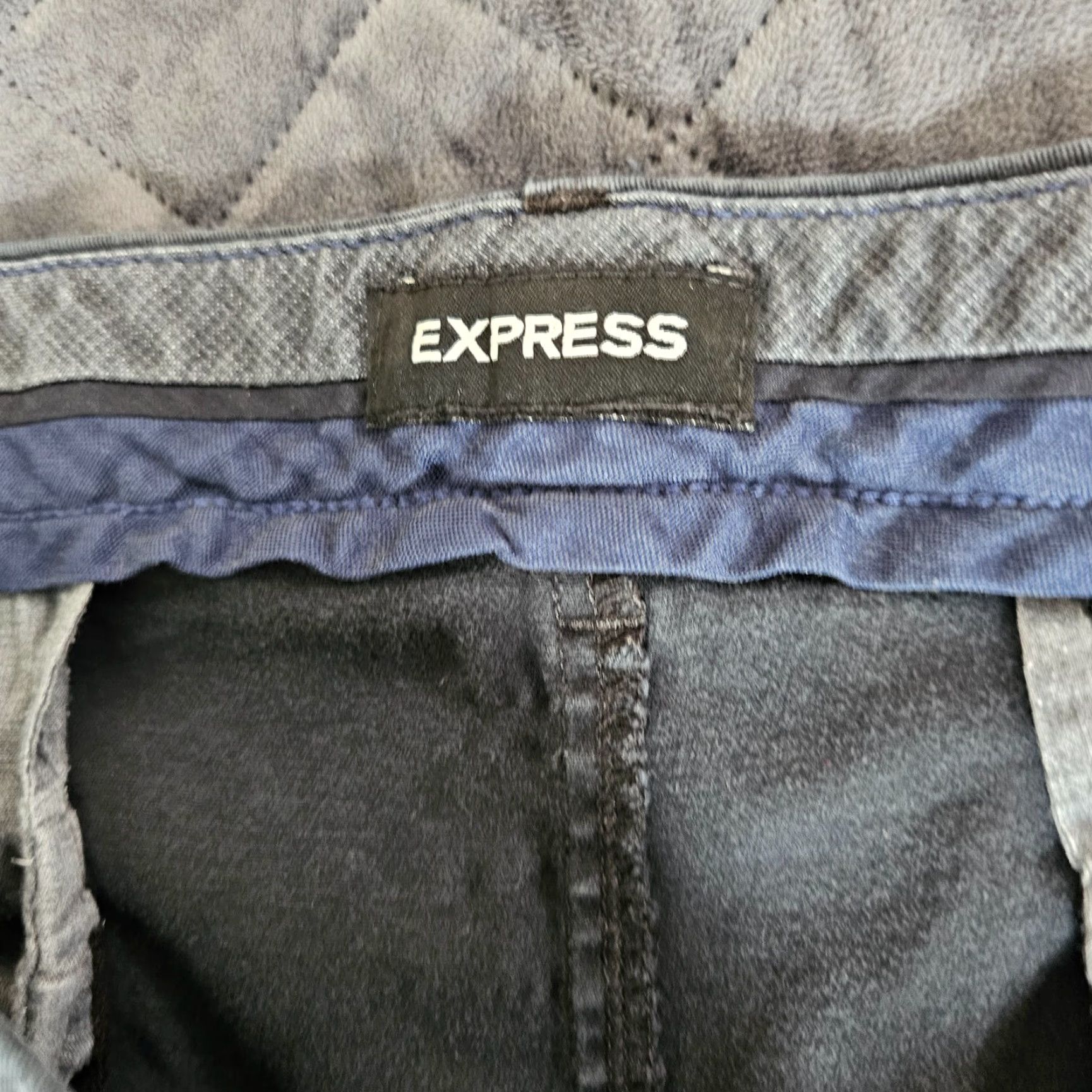 Express Express Chino Shorts Stretch+ Black 38 x 10" Inseam Classic At The Knee Casual Mens Size US 38 / EU 54 - 2 Thumbnail