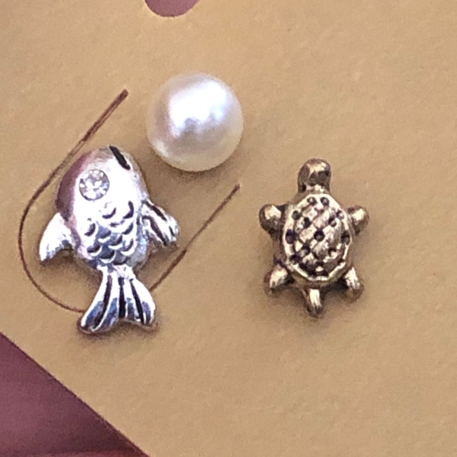 Vintage Vintage set of three marine life theme earrings Size ONE SIZE - 3 Thumbnail