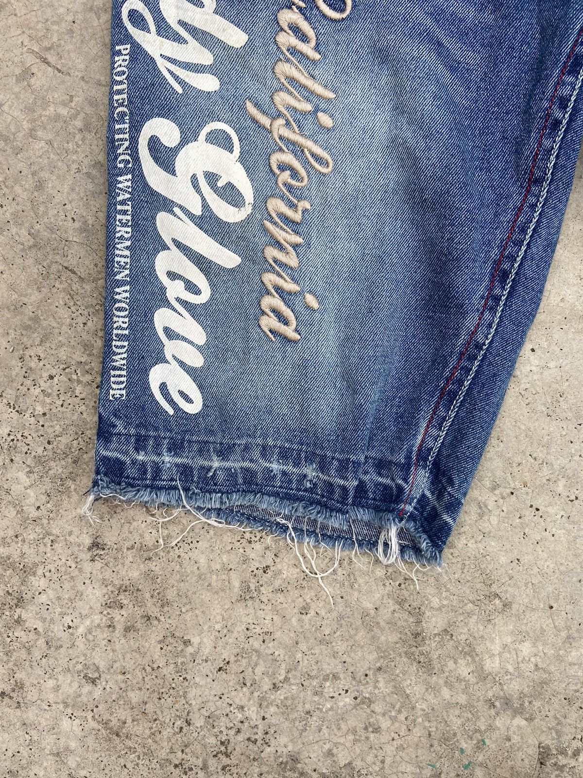 Body Glove 🔥 Body Glove short jeans street fashion distressed Size US 31 - 6 Thumbnail