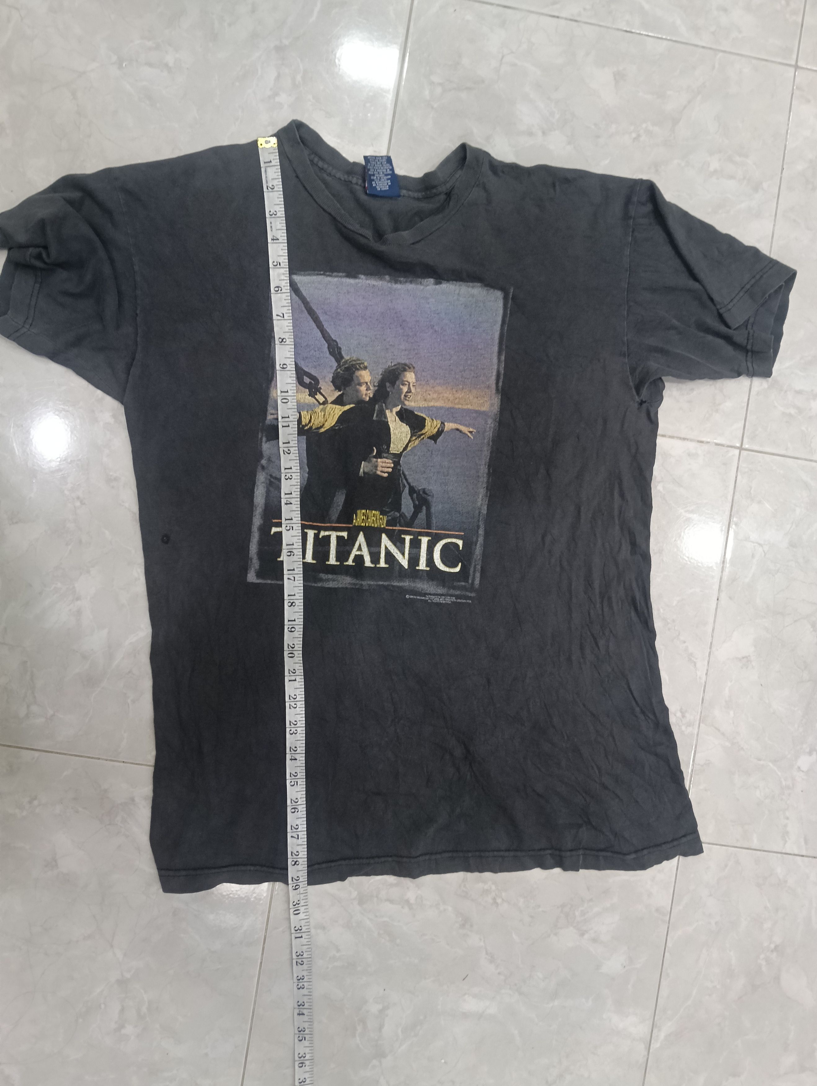 Vintage Vintage Titanic Leonardo Di Caprio Size US L / EU 52-54 / 3 - 13 Thumbnail