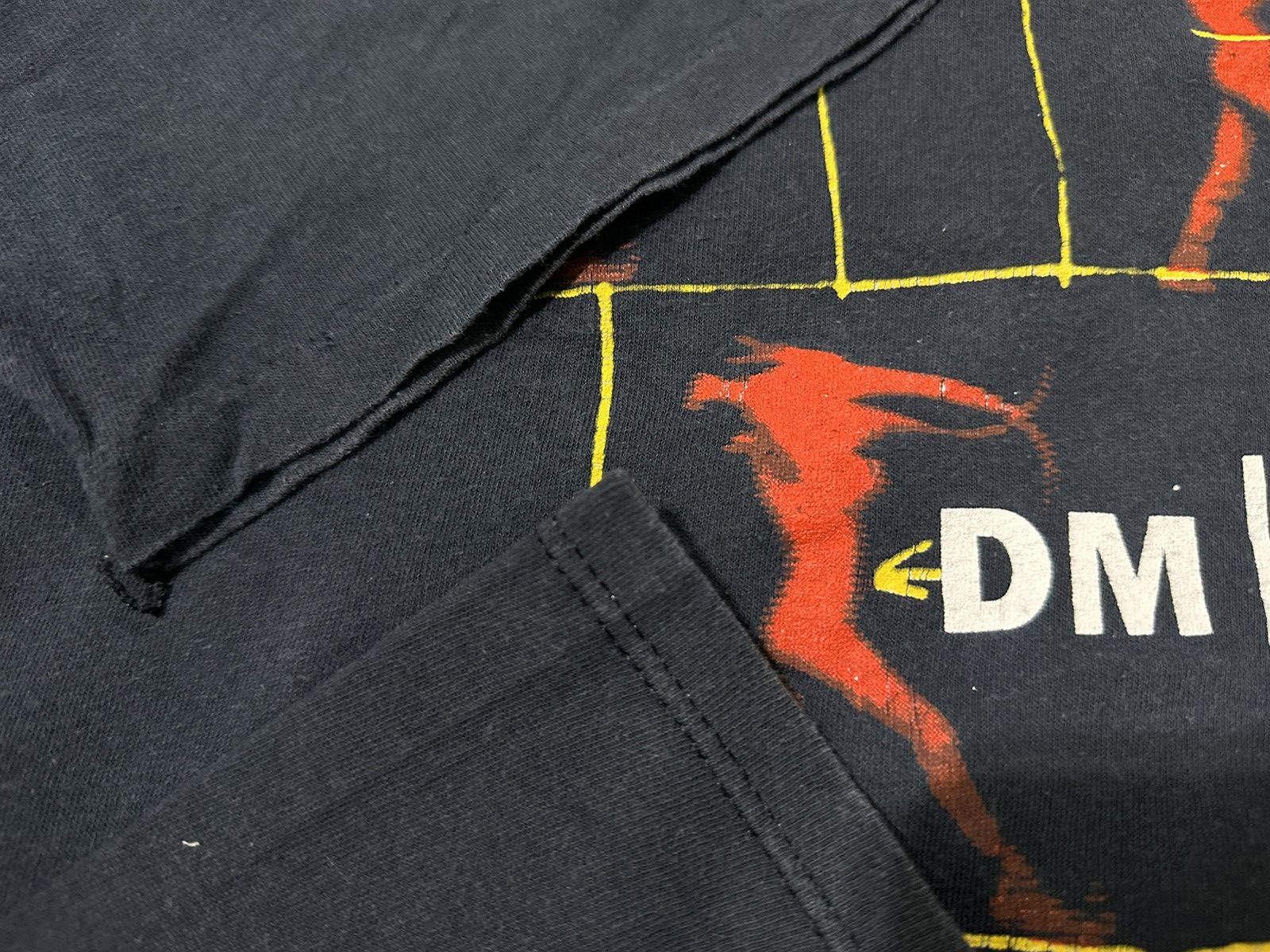 Band Tees Vintage 1990’s Depeche Mode Band Tour GEM TShirt Size US XL / EU 56 / 4 - 7 Thumbnail