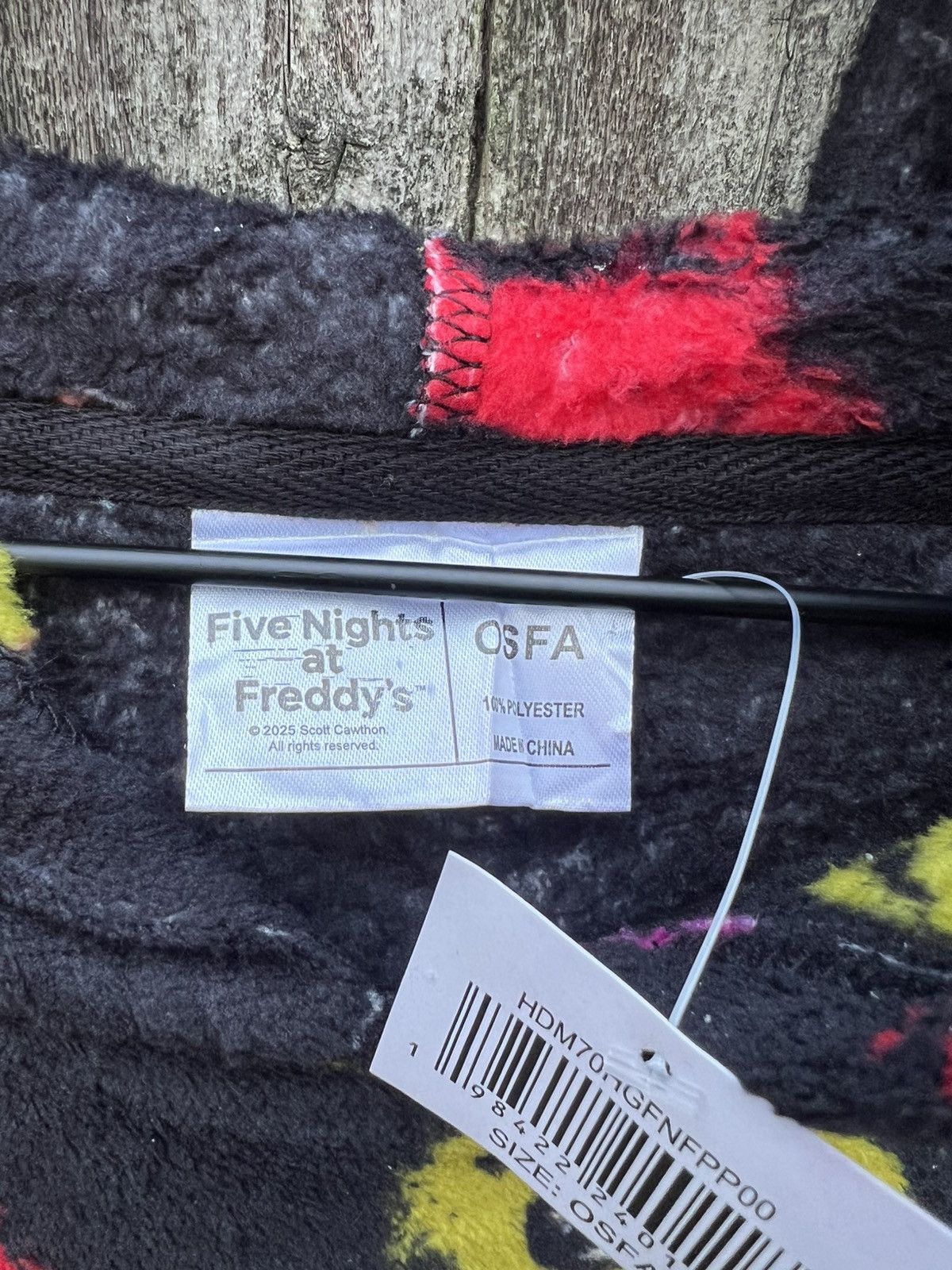 Other Officially Licensed Five Nights at Freddy’s Hoodie Blanket Size US L / EU 52-54 / 3 - 4 Thumbnail