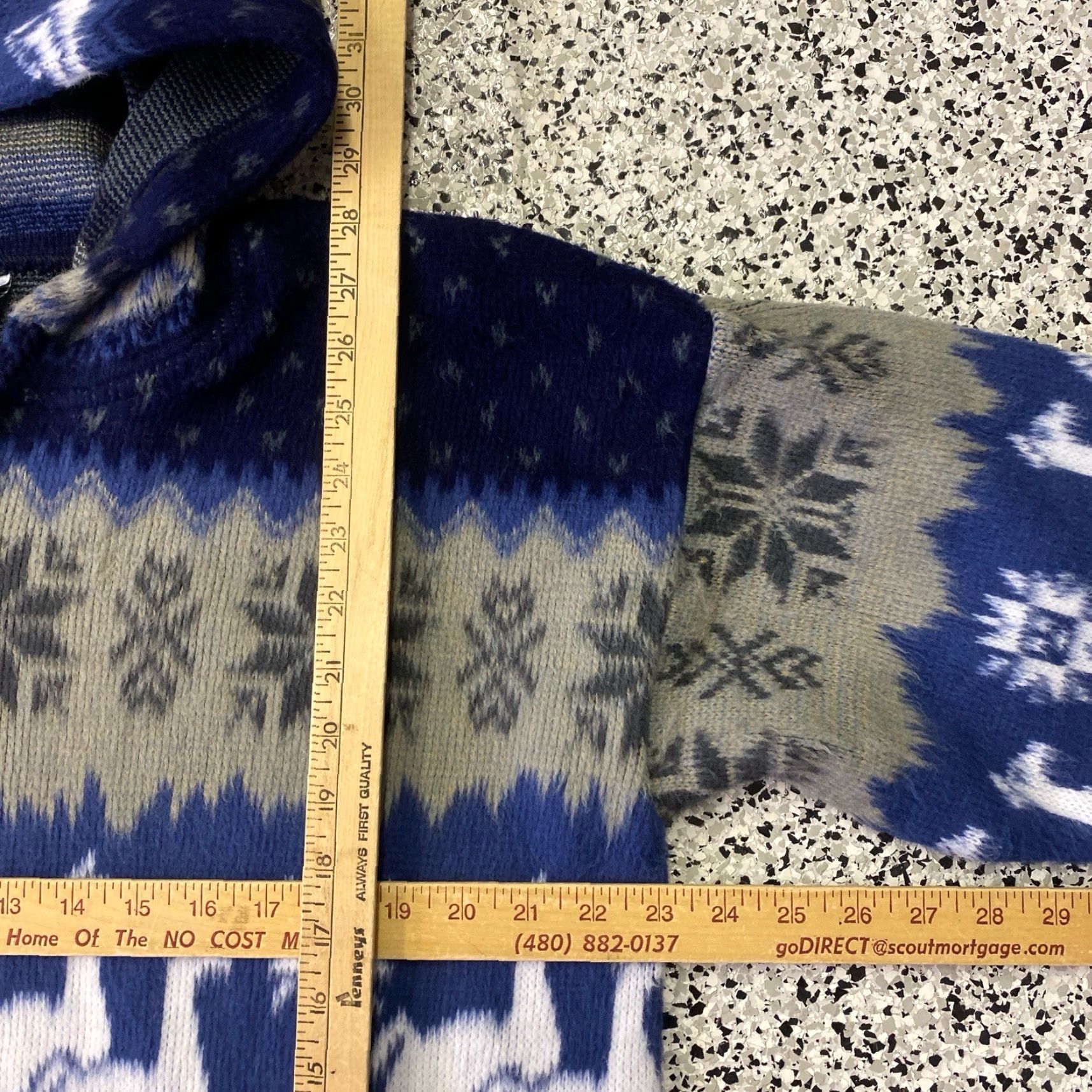 Vintage VINTAGE Yari Artesanias Alpaca Wool Hoodie Zip Up Sweater Llama Pattern Blue Large Mens Shirt Size US L / EU 52-54 / 3 - 4 Thumbnail
