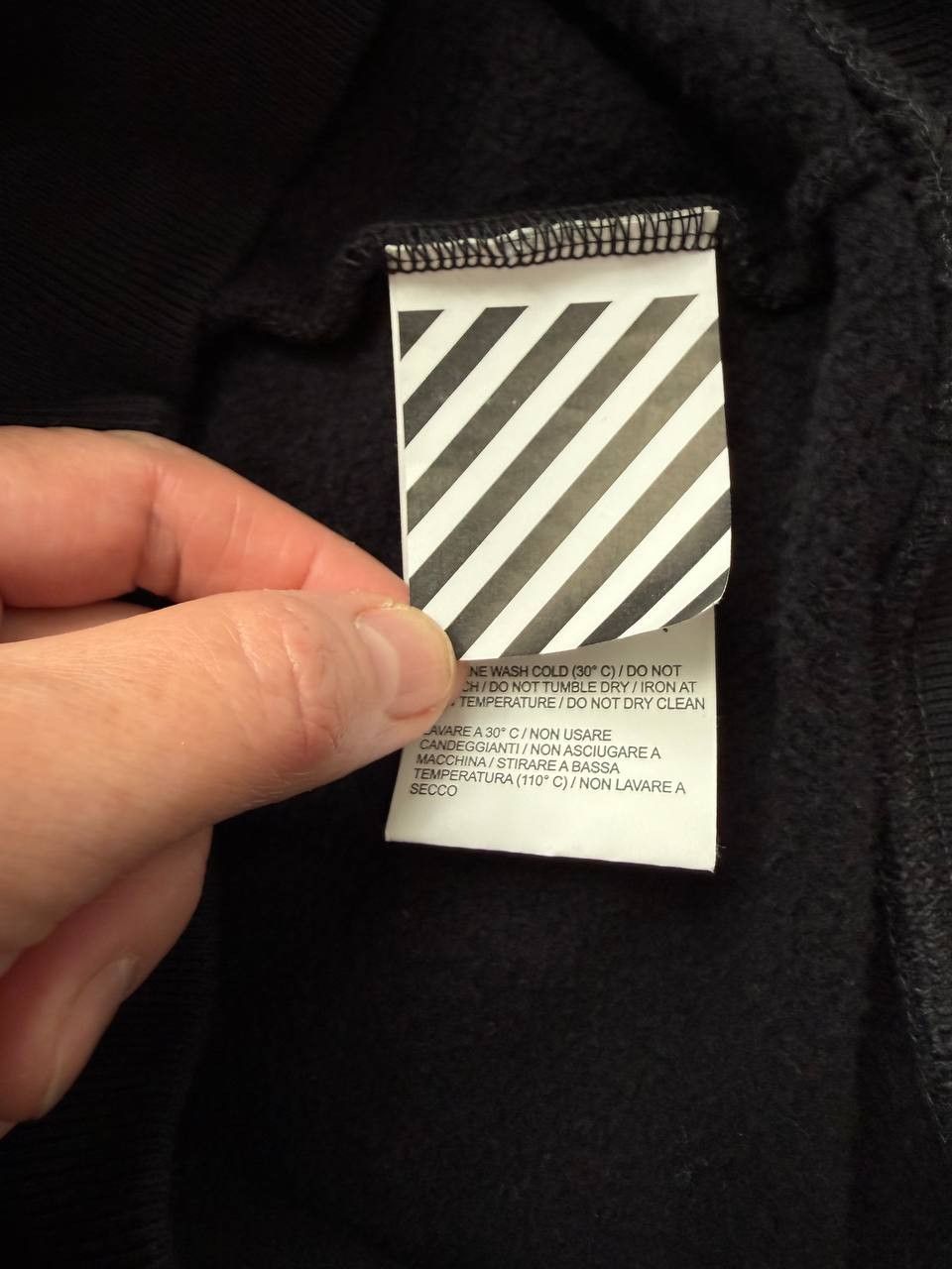 Off-White Off-White Diagonal Bernini Over Hoodie Size US L / EU 52-54 / 3 - 16 Thumbnail