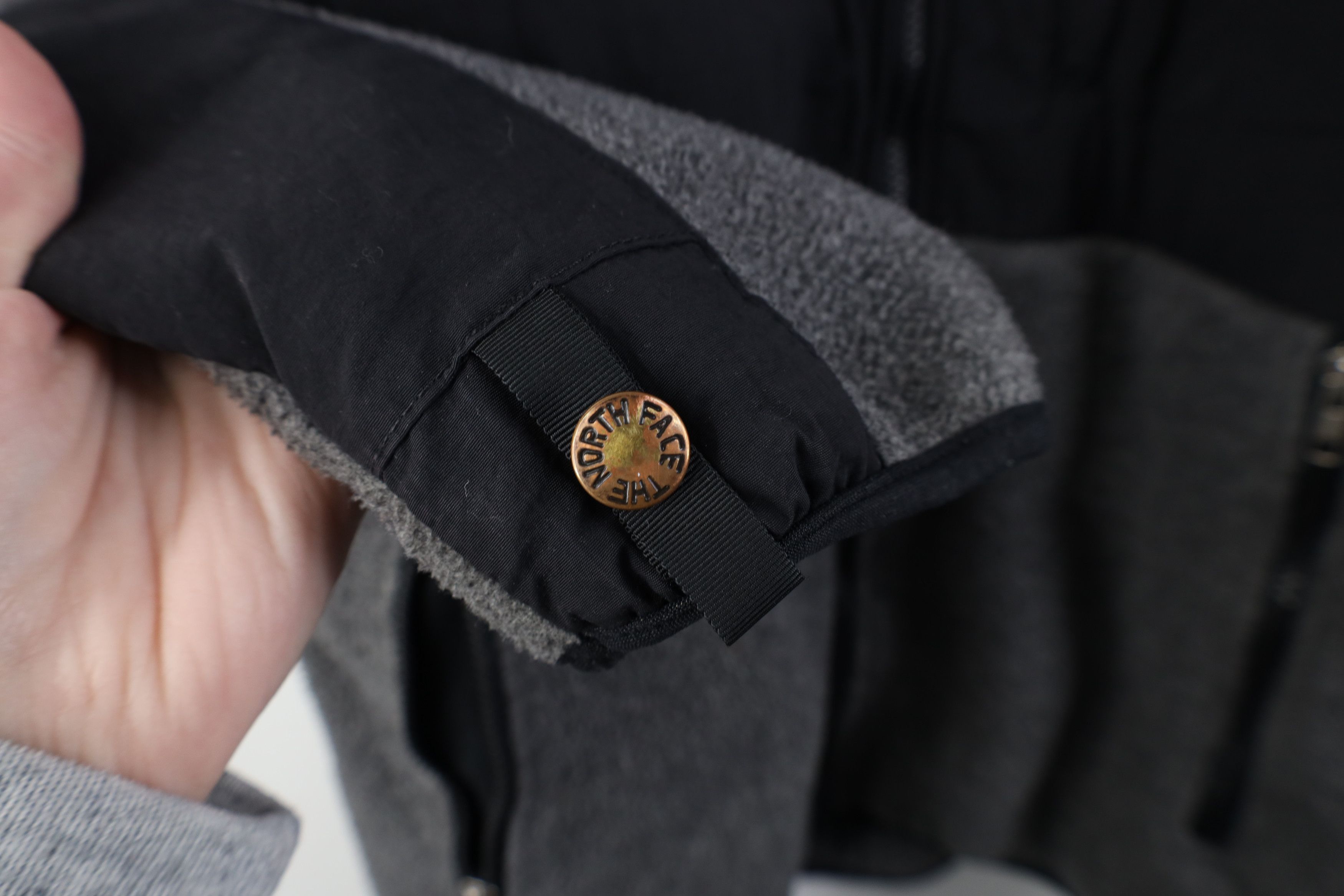 The North Face Vintage 90s The North Face Denali Fleece Jacket Gray Black Size US L / EU 52-54 / 3 - 7 Thumbnail