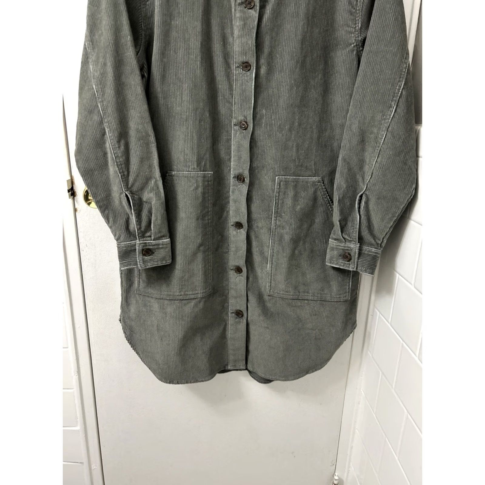 Gap VINTAGE Gap Corduroy Shirt Jacket Womens XS Sage Green Longline Dress Shacket Pockets Size XS / US 0-2 / IT 36-38 - 3 Thumbnail