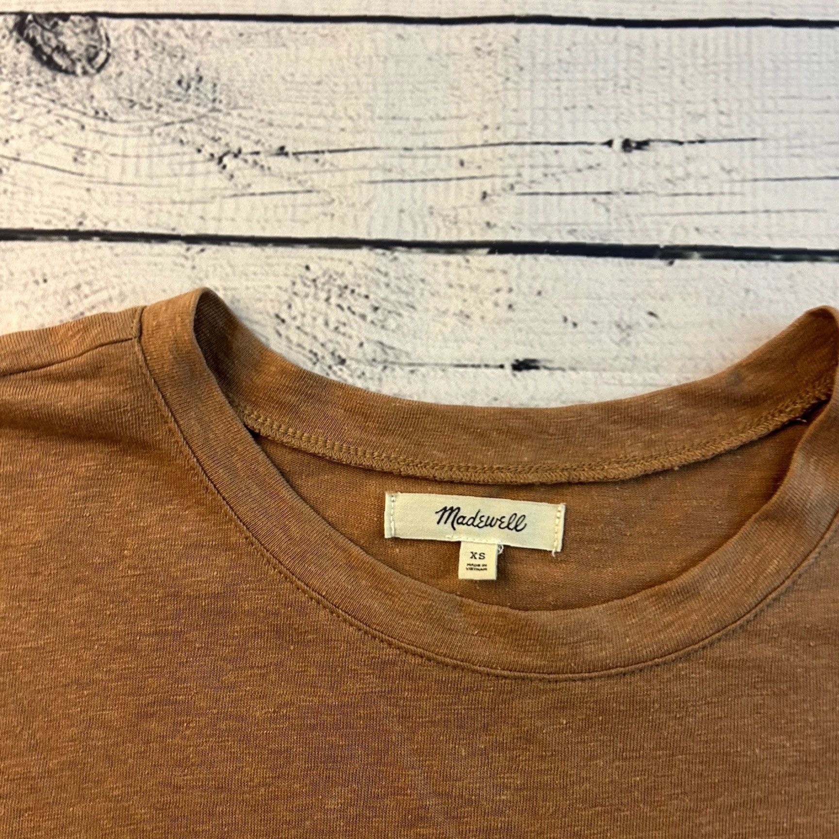 Madewell Madewell Linen Blend Short Sleeve Top Women's XS Tan Brown Shirt Blouse Adult XS Brown Linen Blend Madewell Shirt Womens XS Brown 1960s? Size XS / US 0-2 / IT 36-38 - 2 Thumbnail