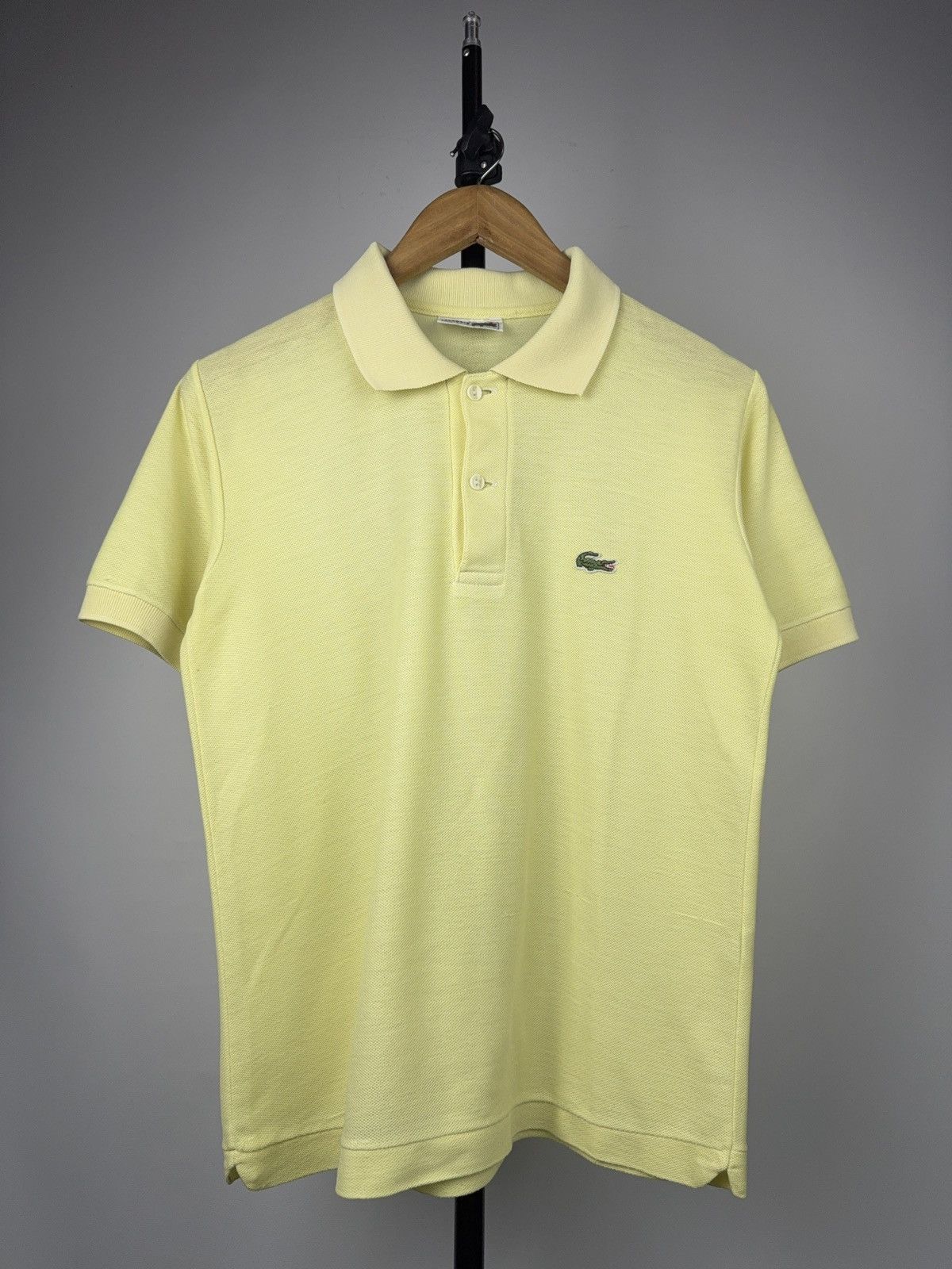 Lacoste Retro 80s Chemise Lacoste Polo Shirt Yellow Made in France Size US S / EU 44-46 / 1 - 1 Thumbnail