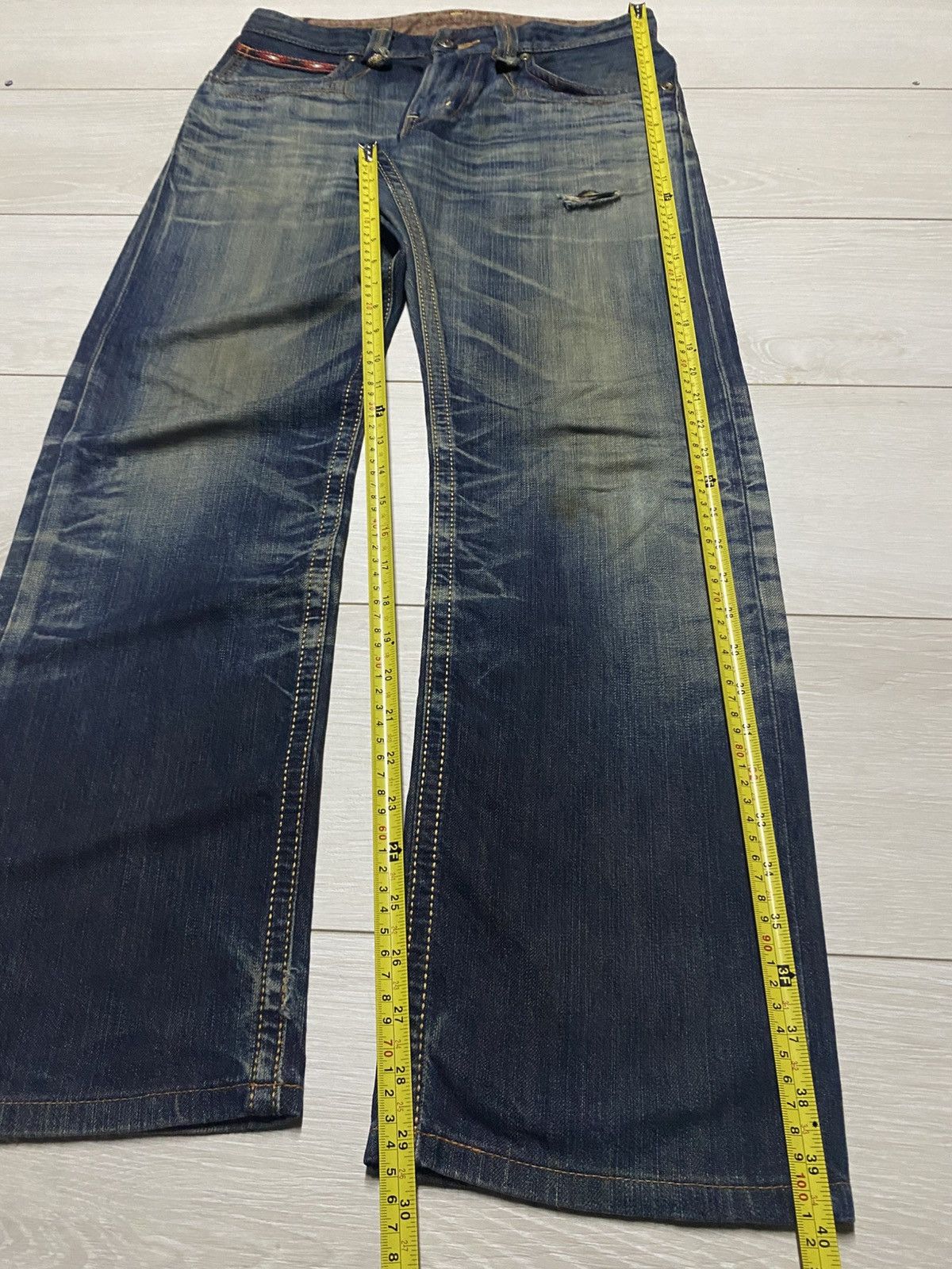 Edwin Vintage Edwin XV Mud Wash Honeycomb Distressed Loose Jeans Size US 31 - 18 Thumbnail