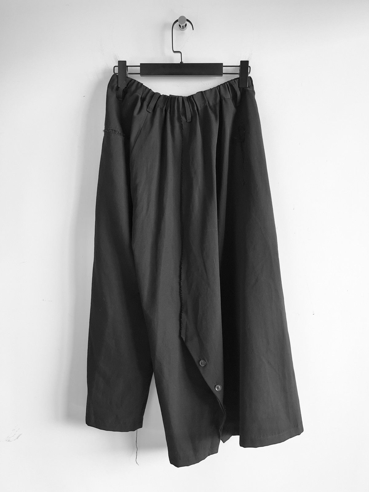Yohji Yamamoto B Yohji Yamamoto - 19aw W/Gabardine Side Button Wide Pants Size US 28 / EU 44 - 2 Thumbnail