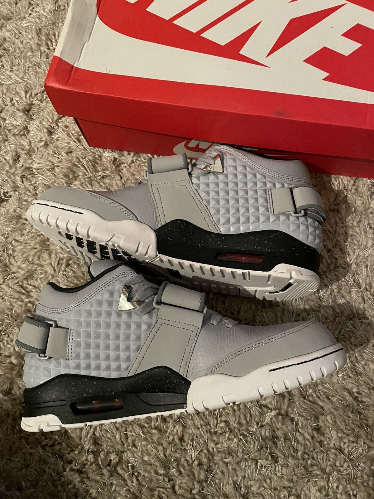 Nike Nike Air Trainer Cruz Wolf Grey Size US 9.5 / EU 42-43 - 3 Thumbnail