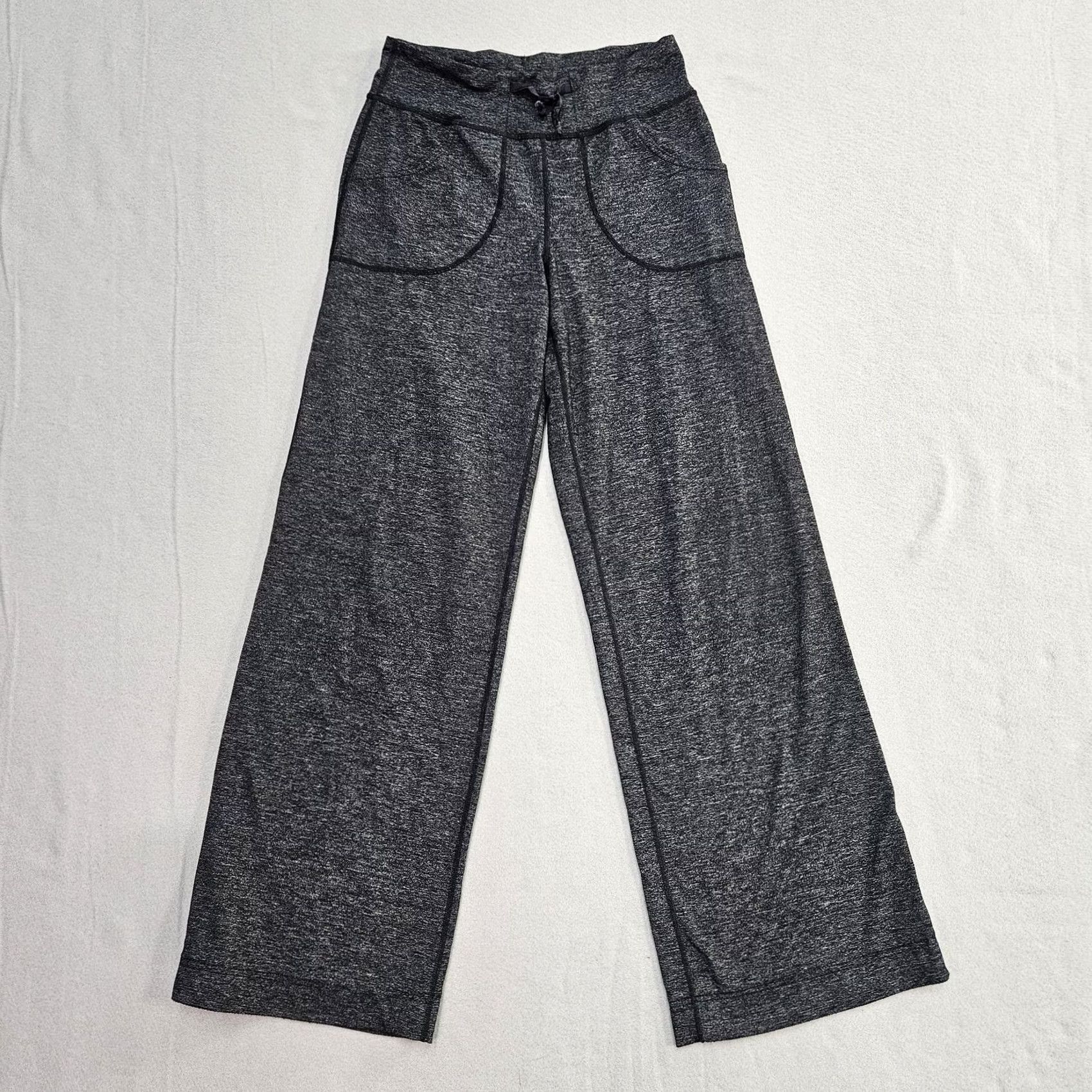 Lululemon Lululemon Sweatpants Womens Wide Leg Drawstring Pockets Yoga Lounge Gray Size 2 Size 26" / US 2 / IT 38 - 2 Thumbnail