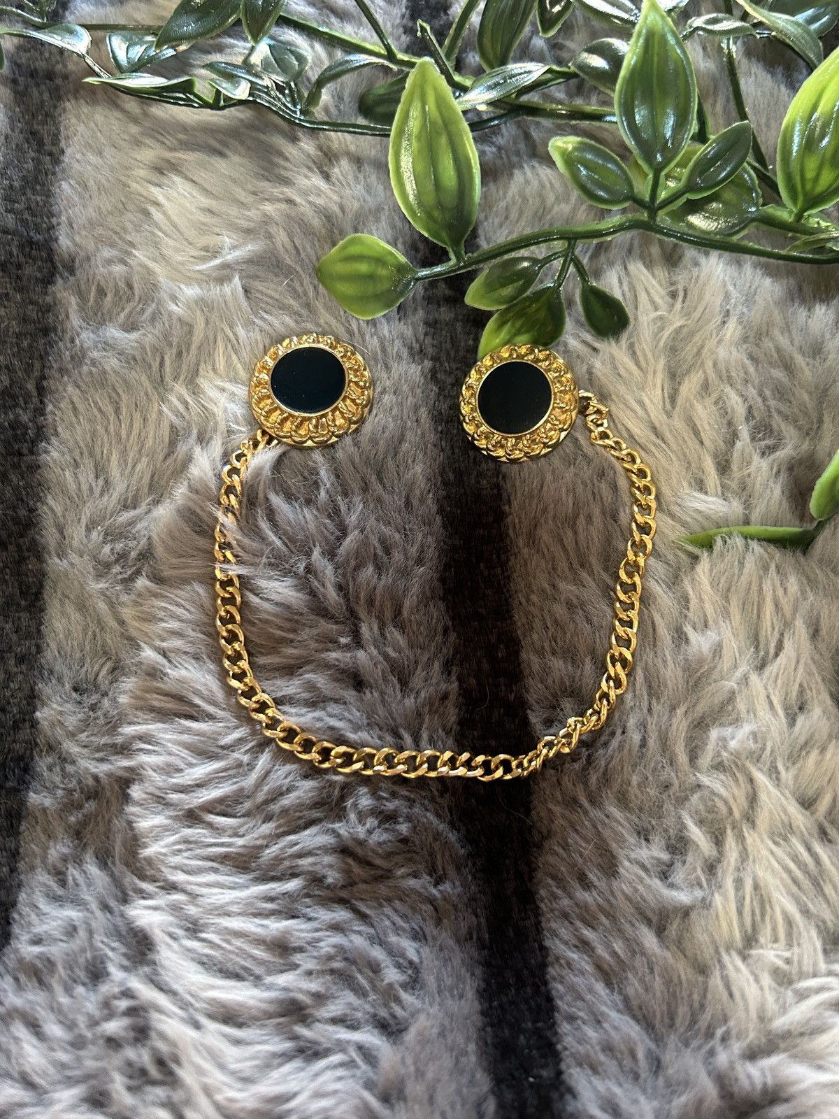 Vintage Vintage black enamel gold tone aluminum button sweater chain Size ONE SIZE - 1 Thumbnail