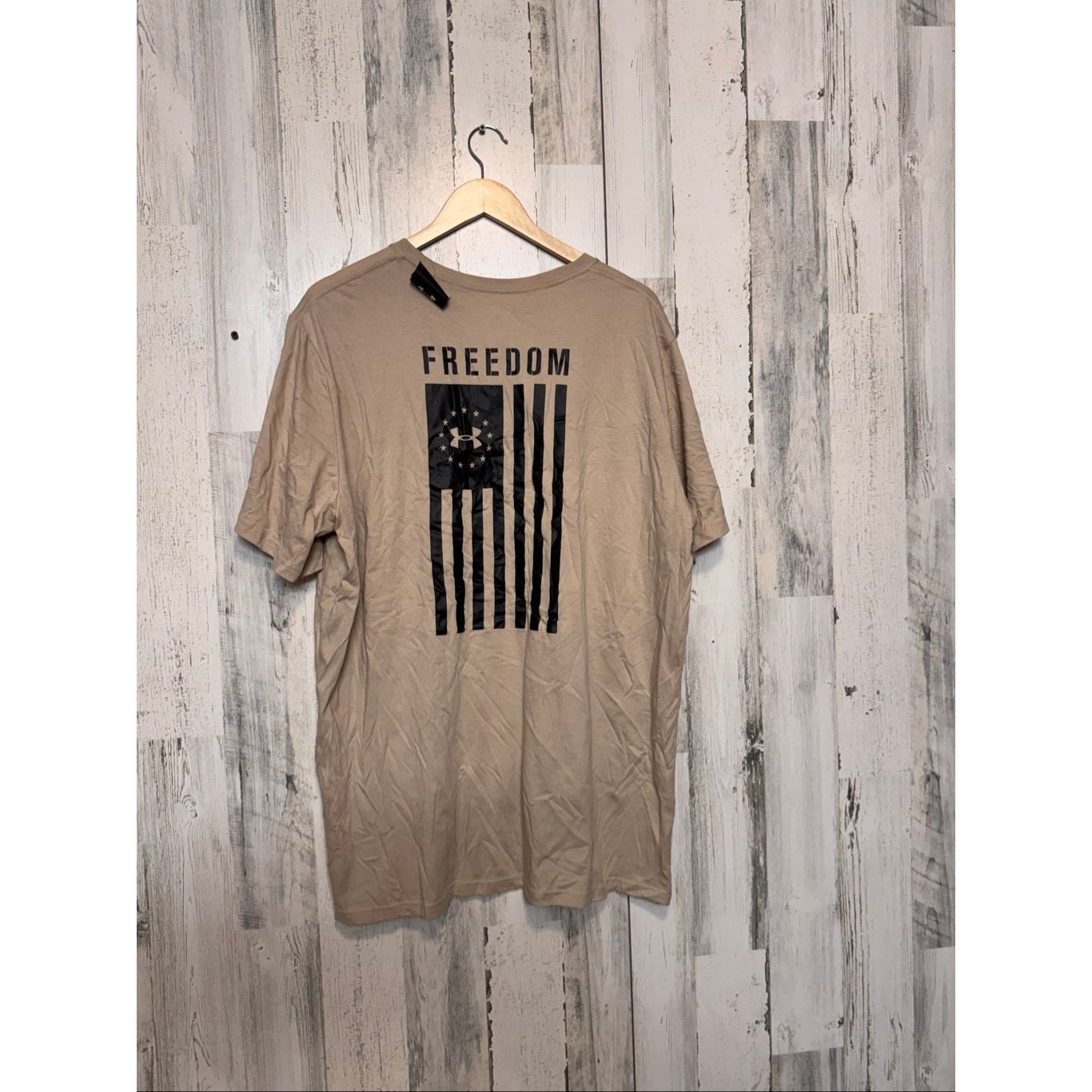Under Armour Under Armour HeatGear Freedom T-Shirt Men’s 3XL Tan Loose Fi Size US XXL / EU 58 / 5 - 2 Thumbnail
