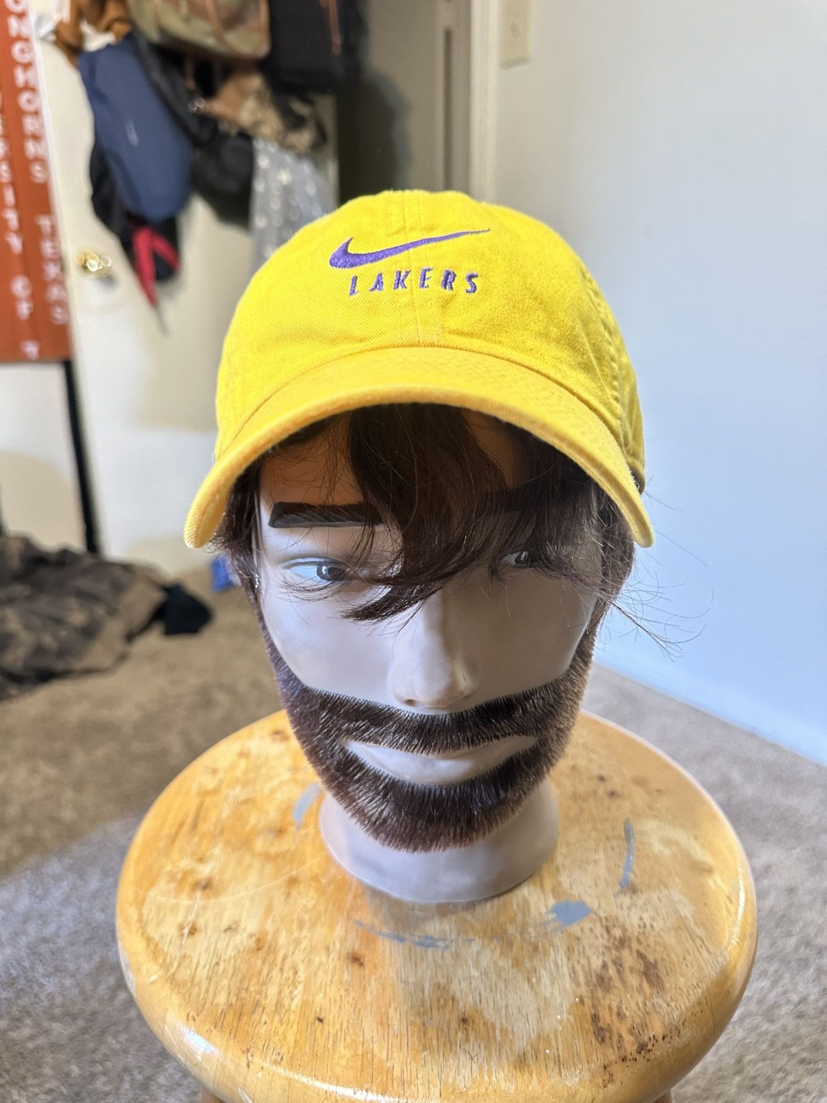 NBA Vintage NBA Nike Lakers “triple yellow” hat 00s Size ONE SIZE - 1 Thumbnail