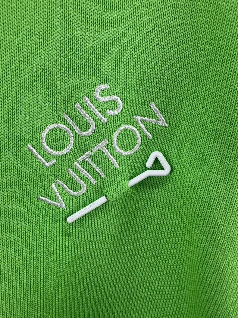 Louis Vuitton Louis Vuitton Green Short Sleeve Logo TShirt-2506 Size US M / EU 48-50 / 2 - 4 Thumbnail