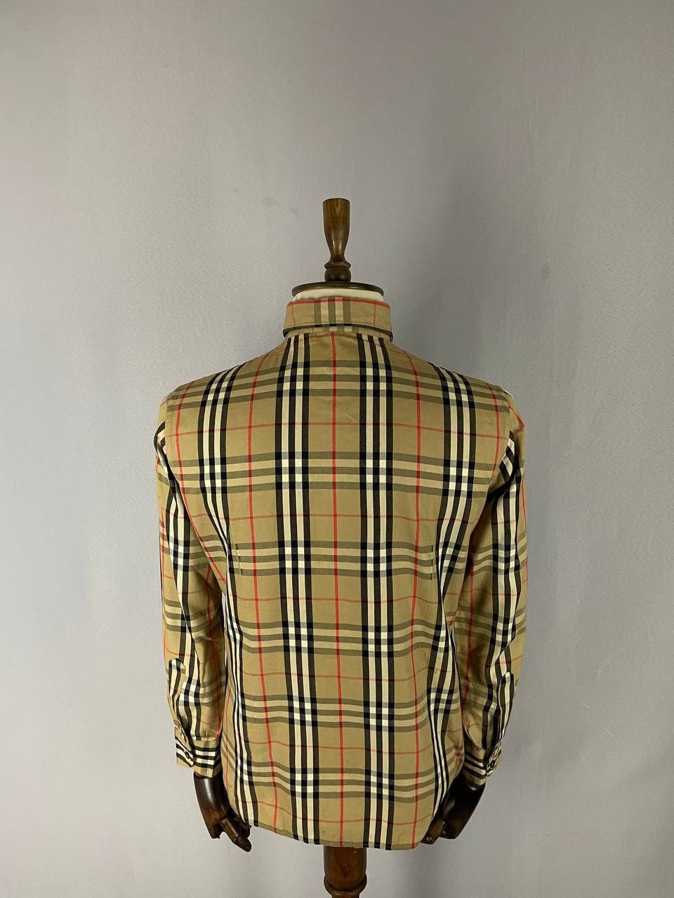 Burberry Burberry Shirt Vintage Nova Check Classic Size US L / EU 52-54 / 3 - 17 Thumbnail