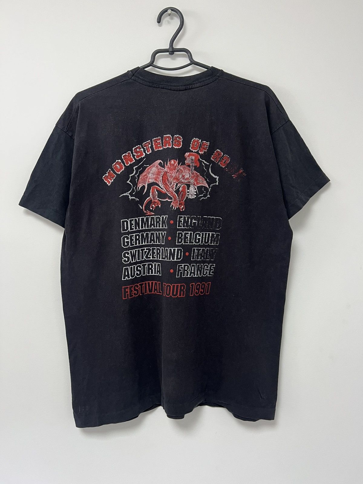 Band Tees × Vintage Vintage 1991s Monsters of Rock Ac Dc Metallica T shirt sz L Size US L / EU 52-54 / 3 - 14 Thumbnail