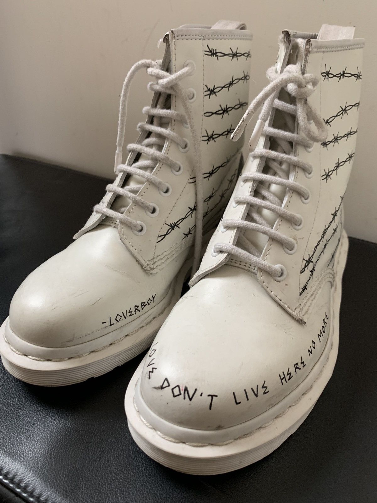 Dr. Martens Boots Dr. Martens 1460 Size US 8 / IT 38 - 2 Thumbnail