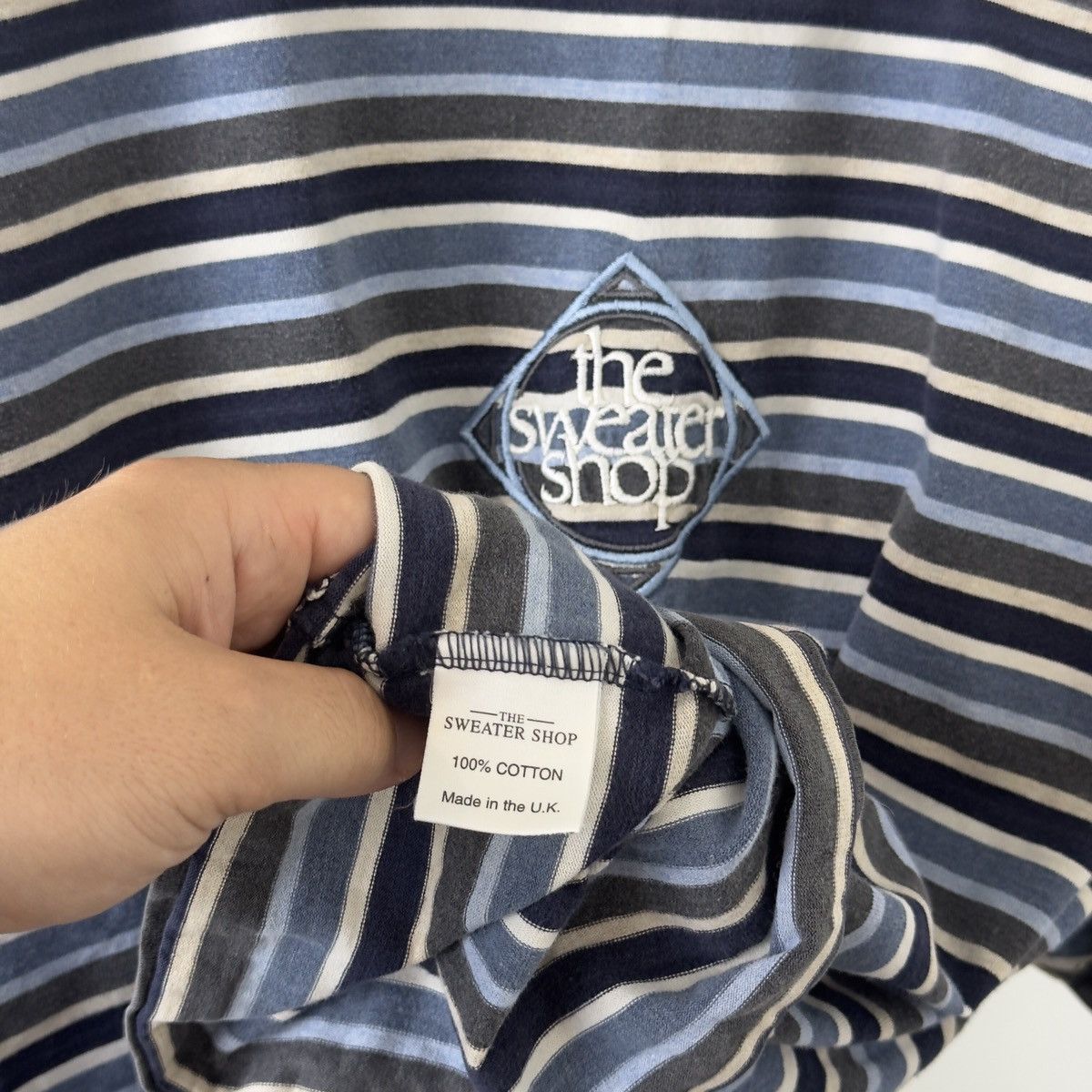 Vintage Made in UK 90s T-shirt Boxy Fit Oversized Striped Size US L / EU 52-54 / 3 - 7 Thumbnail
