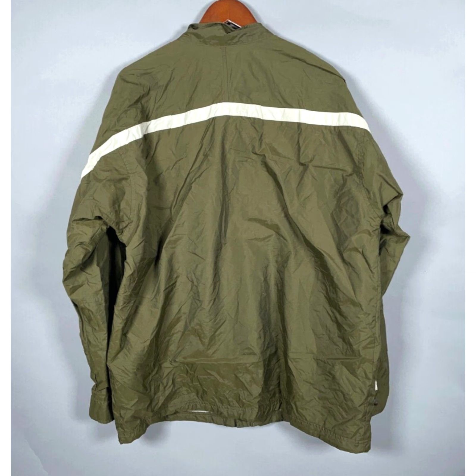 Nike VINTAGE Nike Windbreaker Jacket XL Olive Green Gray Stripe Lined Adult Mens Zip Full Zip Pockets 90s Hip Hop Retro Size US XL / EU 56 / 4 - 3 Thumbnail