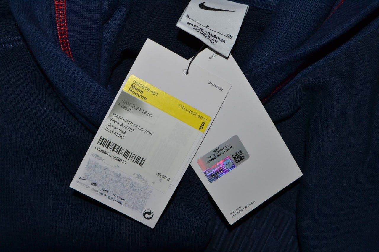 Nike New Nike FC Barcelona TRAVEL HOODIE size S Size US S / EU 44-46 / 1 - 12 Thumbnail