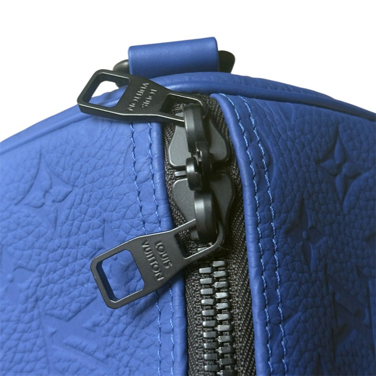 Louis Vuitton *RARE* Louis Vuitton Keepall Bandouliere 50 Racing Blue Size ONE SIZE - 6 Thumbnail
