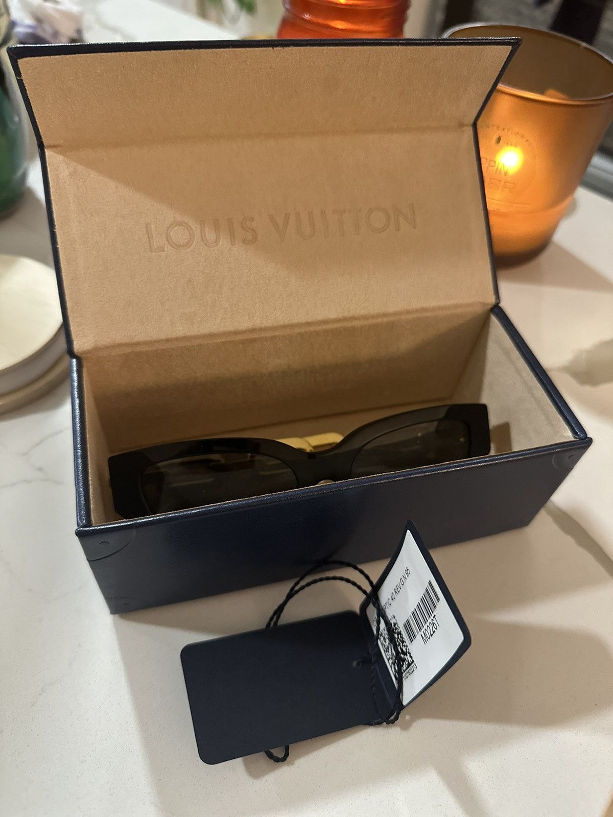 Louis Vuitton Louis Vuitton Edge Gold Sunglasses Size ONE SIZE - 5 Thumbnail