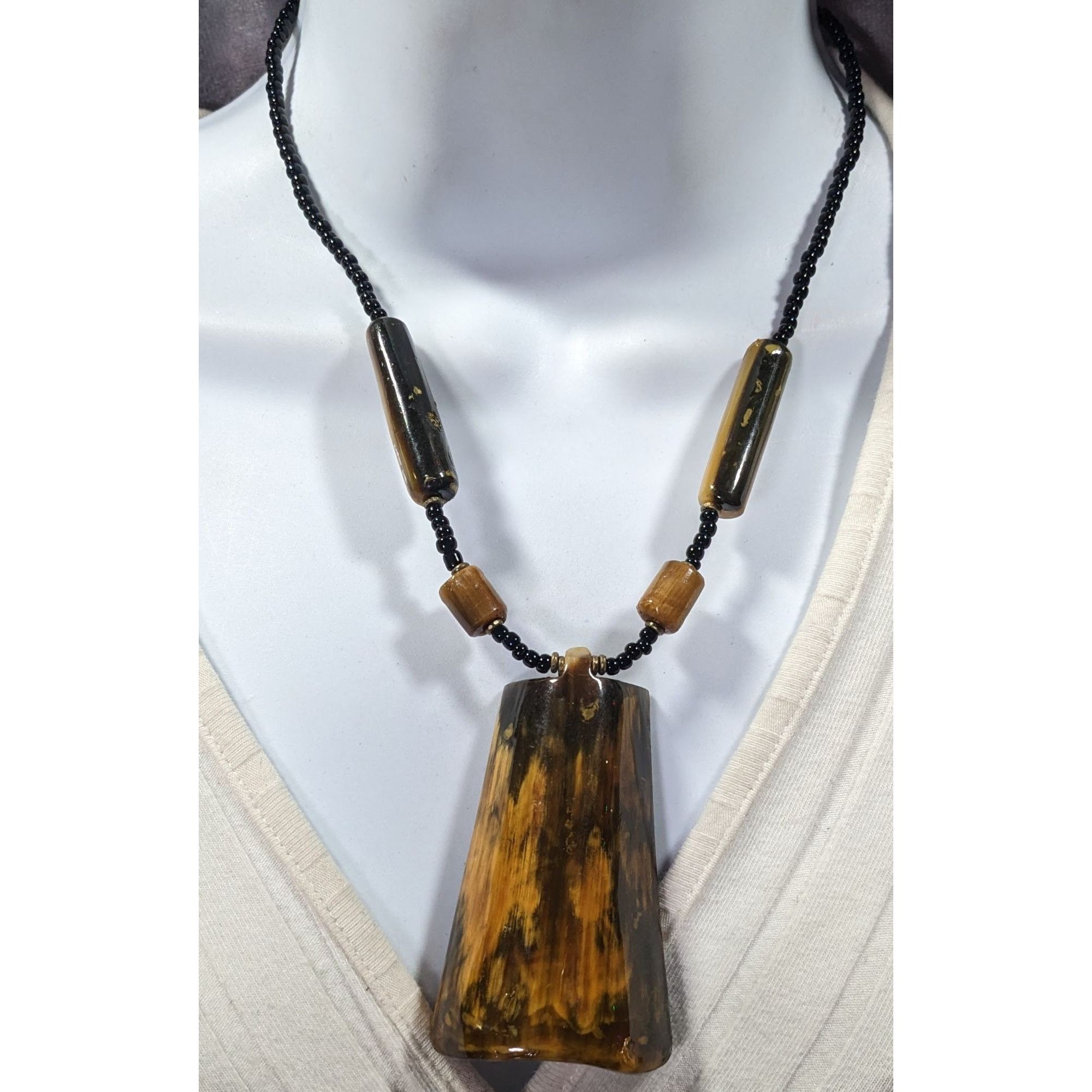 Other Vintage Rustic Beaded Pendant Statement Necklace Size ONE SIZE - 3 Thumbnail