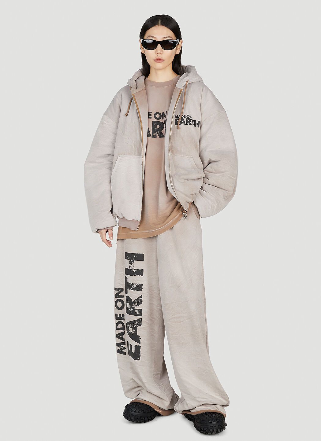 Vetements Faded Beige Made on Earth Hooded Bomber Jacket Size XS / US 0-2 / IT 36-38 - 3 Thumbnail