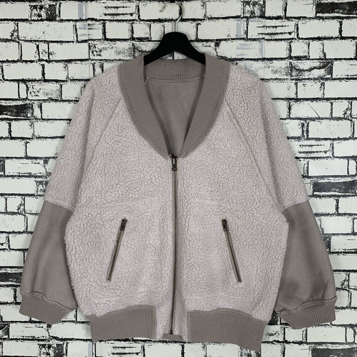 Designer × Japanese Brand × Vintage W Closet Sherpa Fleece ZipUp Jacket Size ONE SIZE - 1 Thumbnail