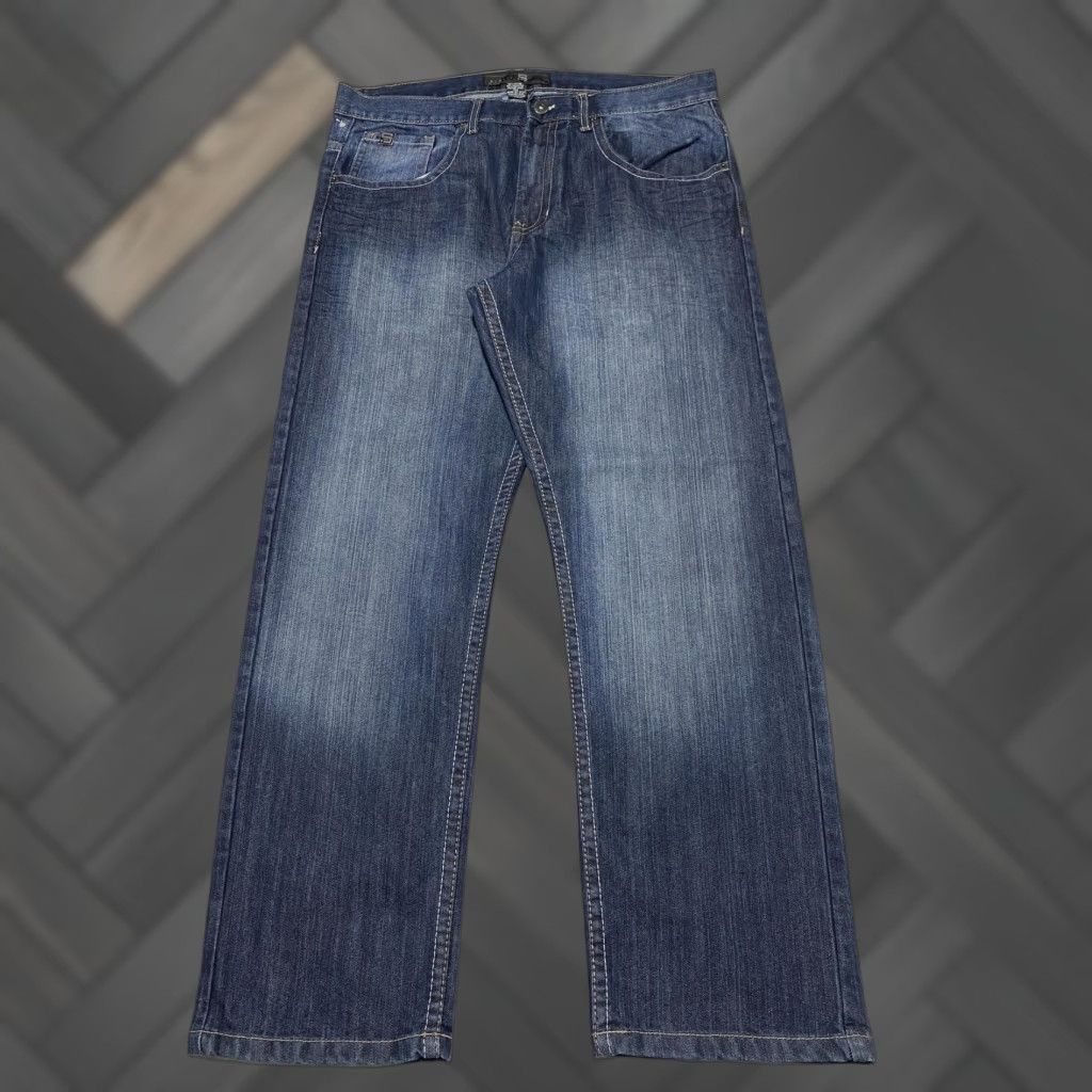 Denime MCMXCI Jeans Mens 38x32 Blue Medium Wash Straight Leg Denim 5-Pocket Logo Zip Fly Butt Patch Size US 38 / EU 54 - 1 Thumbnail