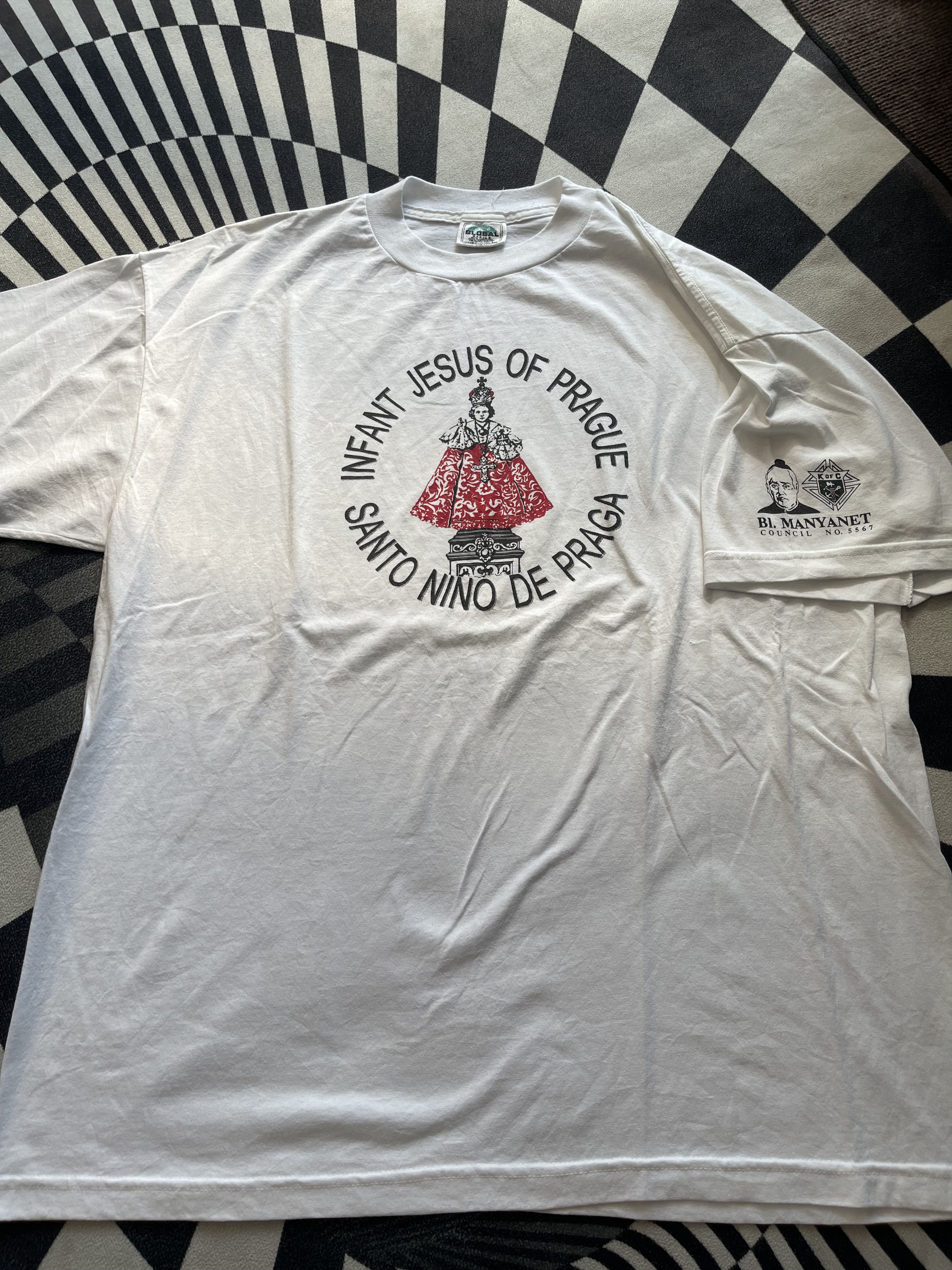 Vintage Vintage Infant Jesus of Prague T-Shirt Santo Niño 90s Size US XXL / EU 58 / 5 - 2 Thumbnail