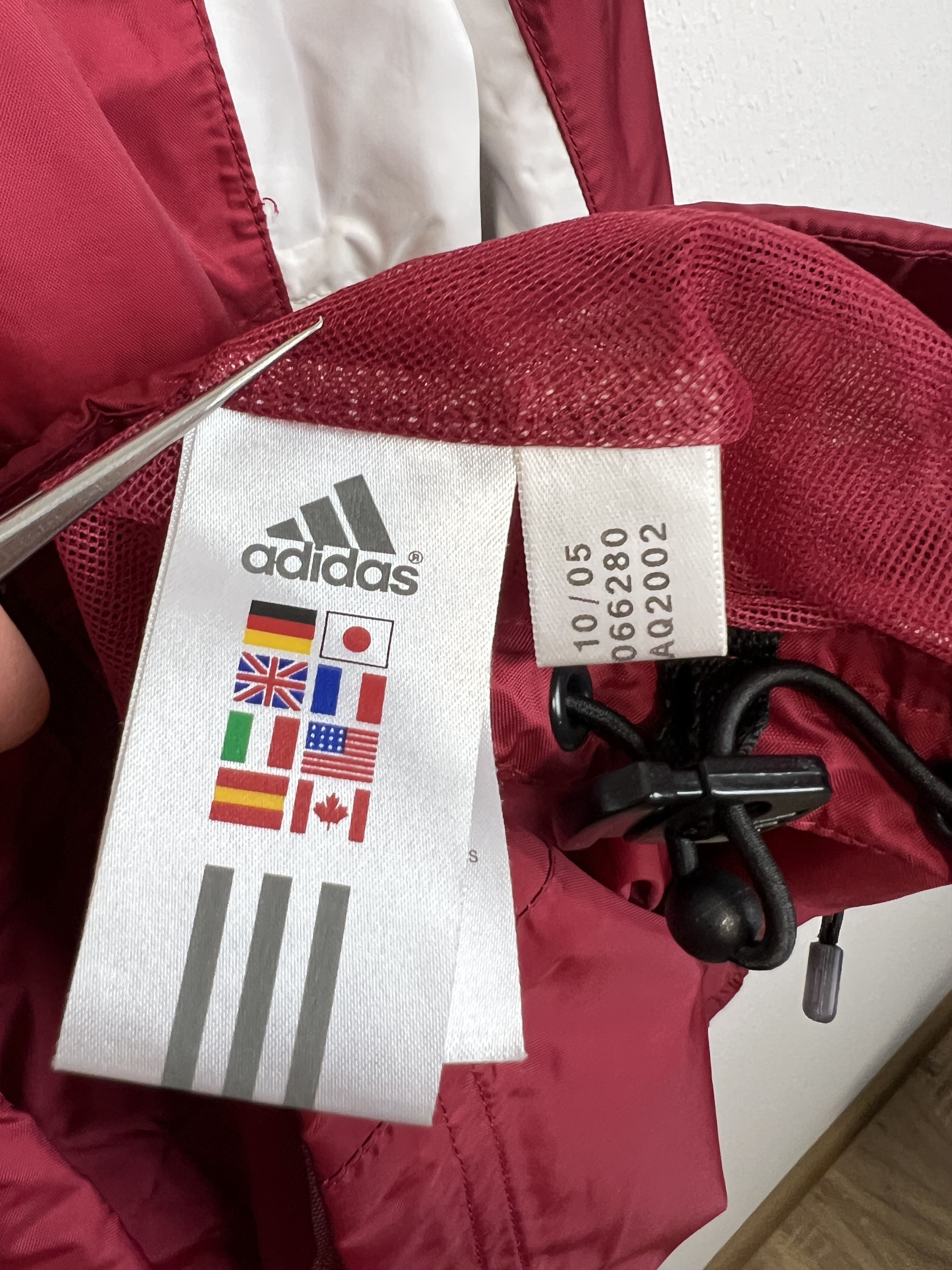 Adidas Vintage Latvia Olympics Jacket Track Top Hooded Windbreaker Size US M / EU 48-50 / 2 - 9 Thumbnail