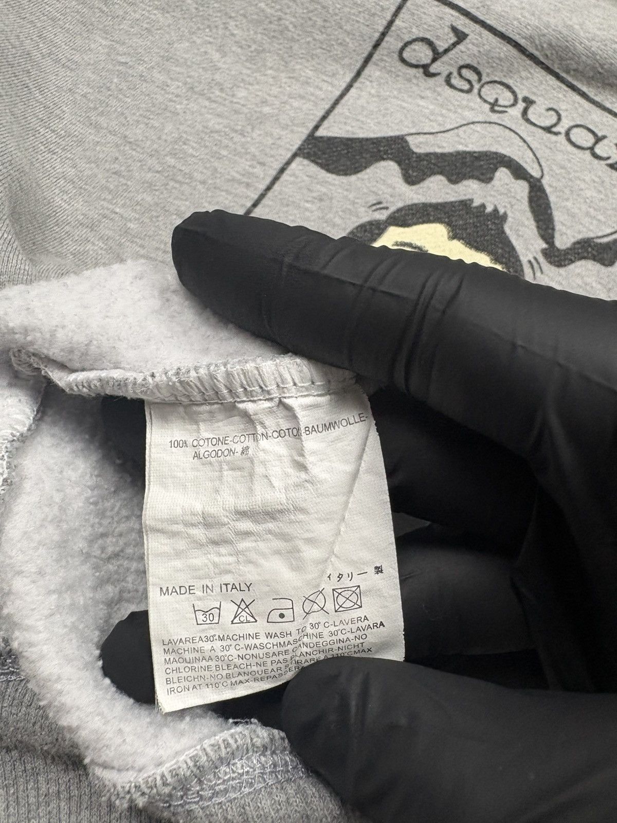 Dsquared2 Dsquared2 “Hitting The Slopes” Hoodie FW05 Archive Italy Size US M / EU 48-50 / 2 - 11 Thumbnail