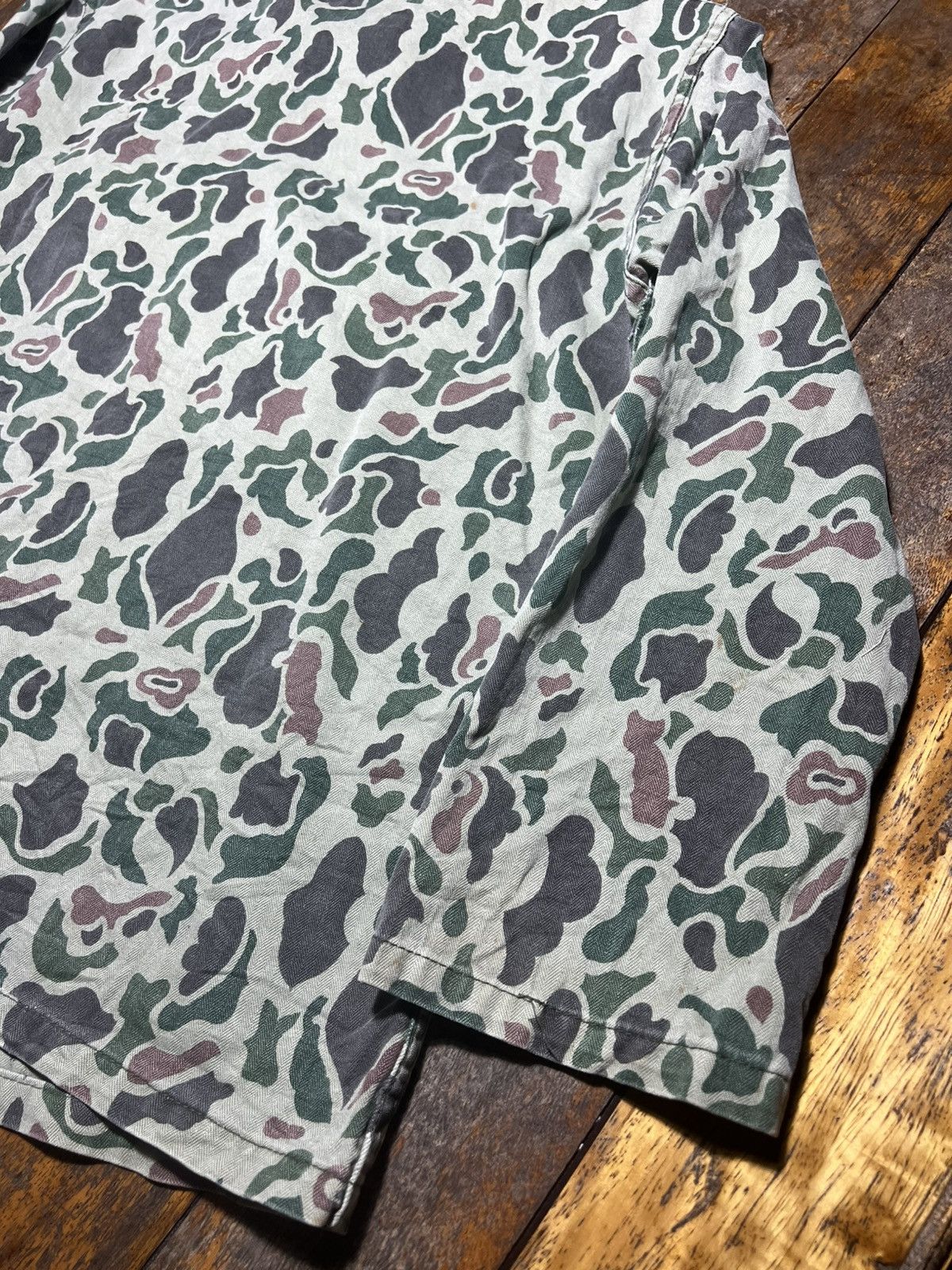 Vintage Vintage Army Camo Duck(Korean) Size US S / EU 44-46 / 1 - 12 Thumbnail