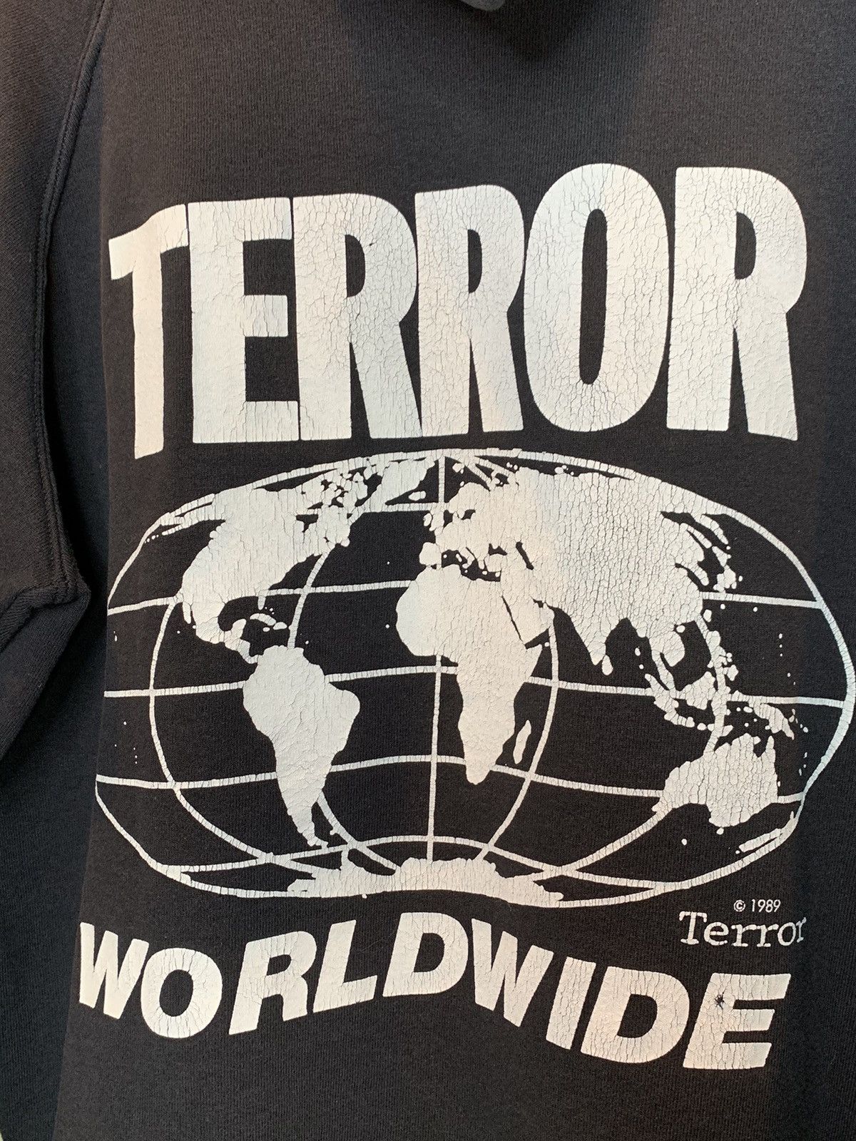 Band Tees *RARE* Vintage 80’s Terror Worldwide Don Rock AK-47 Hoodie Size US XL / EU 56 / 4 - 6 Thumbnail