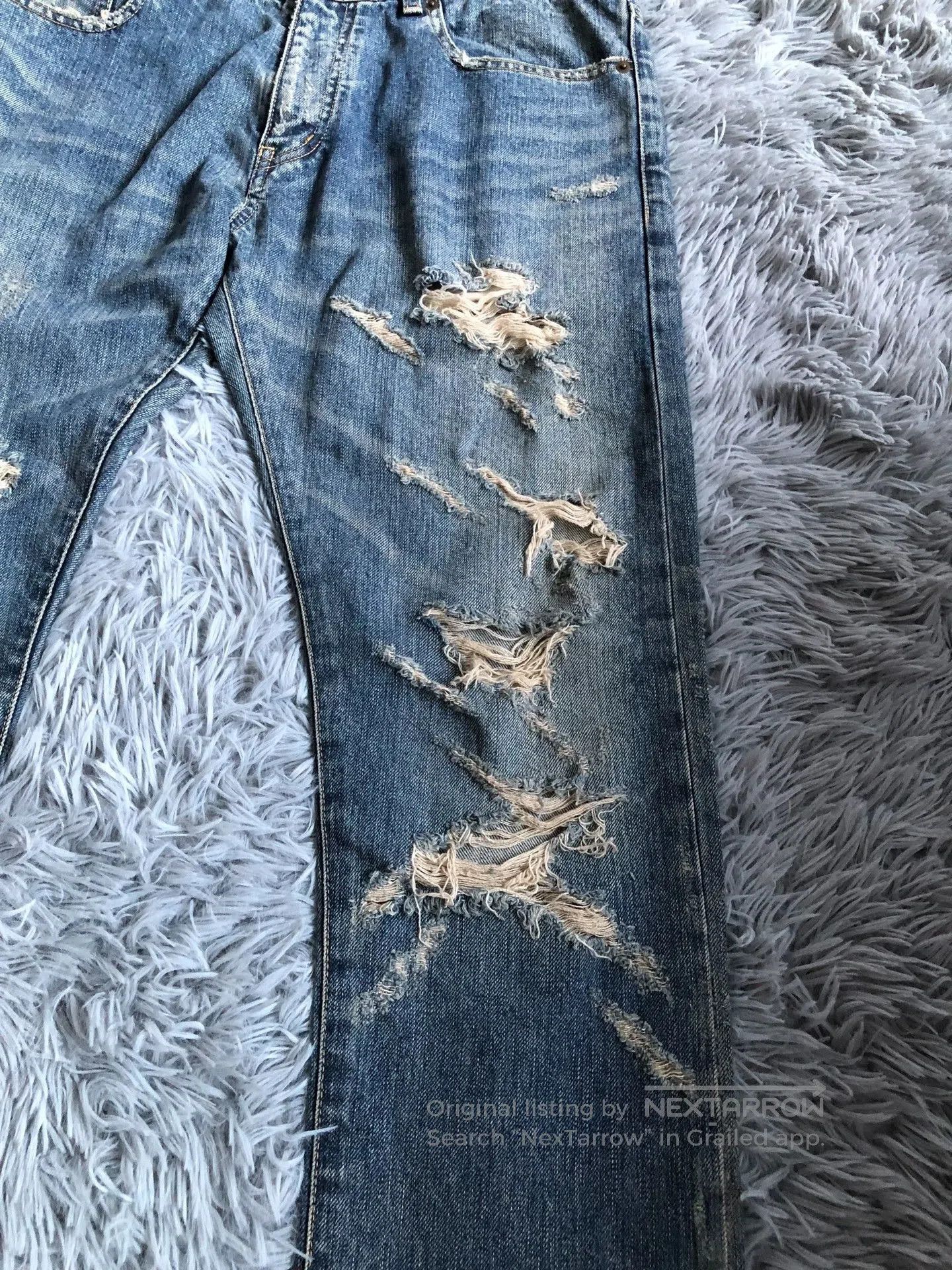 Saint Laurent Paris Saint Laurent SLP 13FW Runway Distressed Jeans. Size US 34 / EU 50 - 2 Thumbnail