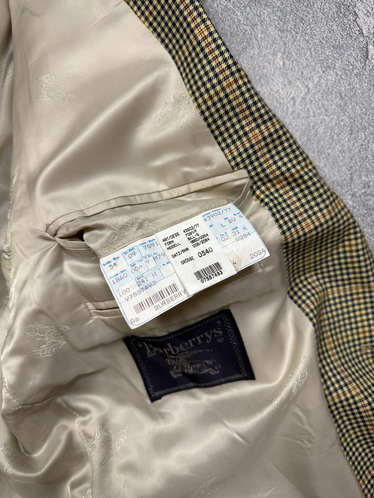 Burberry Crazy Vintage Burberry Blazer Size 54R - 10 Thumbnail