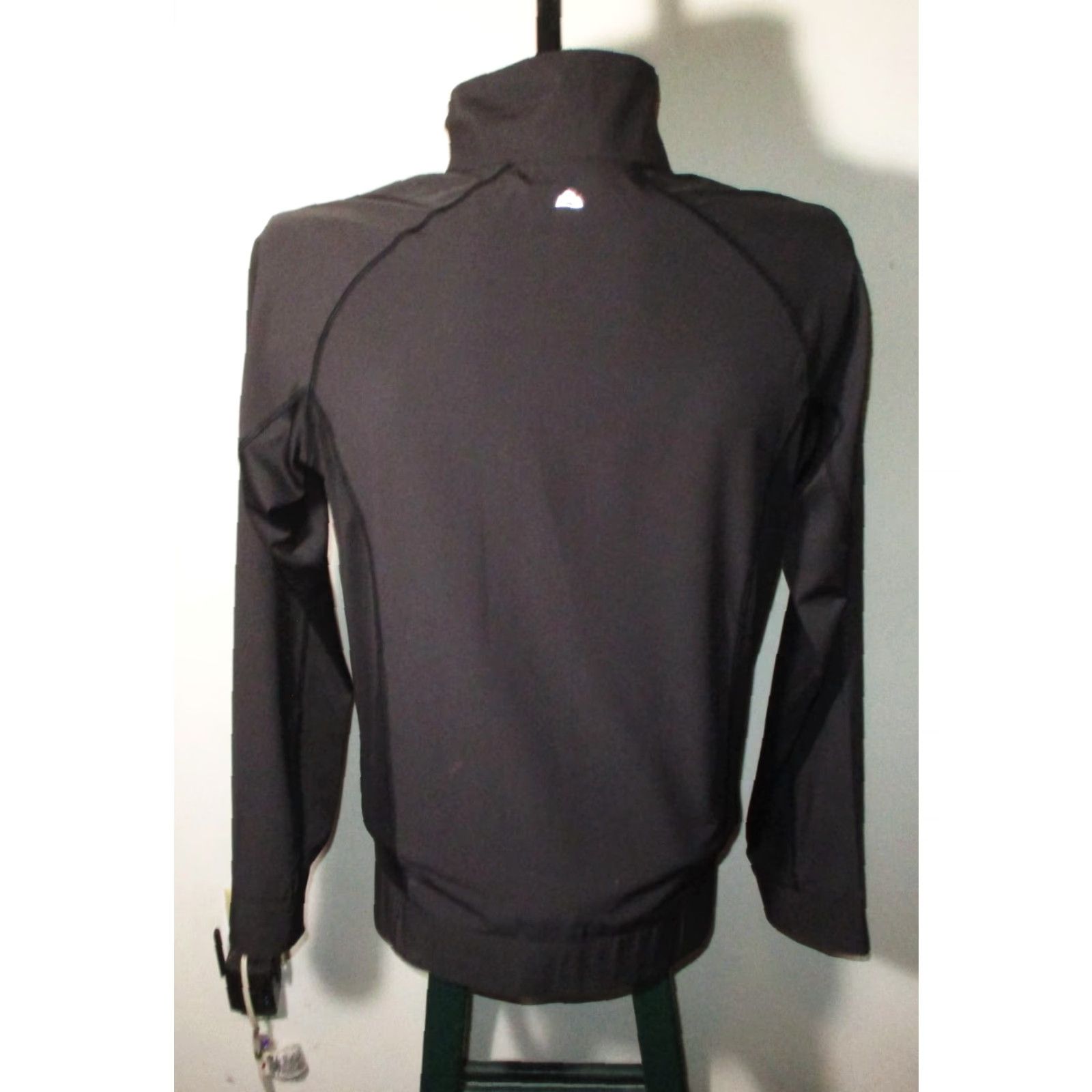 Eastern Mountain Sports EASTERN MOUNTAIN SPORTS Charcoal Full Zip Jacket M Men’s Jacket NWOT Regular Size M Gray Full Zip Sportswear Size US M / EU 48-50 / 2 - 5 Thumbnail
