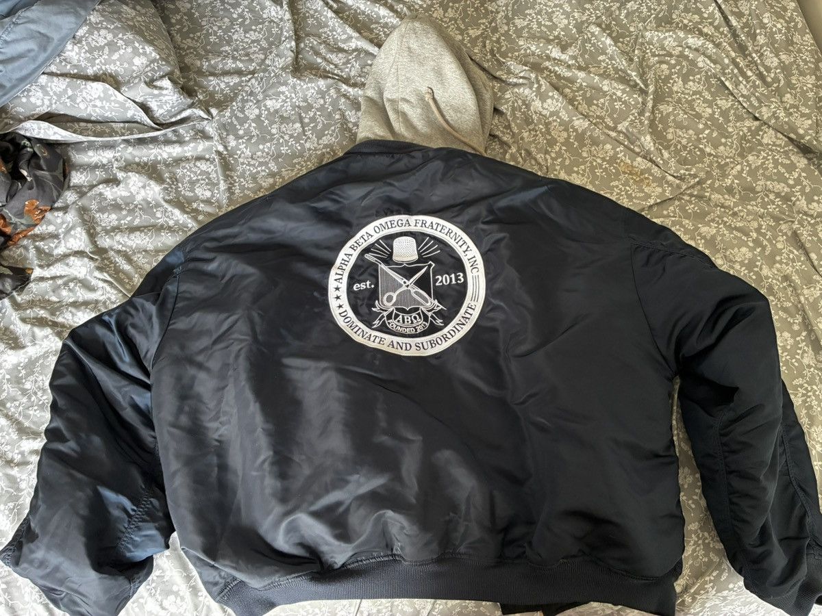 Vetements Vetements university bomber jacket Size US S / EU 44-46 / 1 - 2 Thumbnail