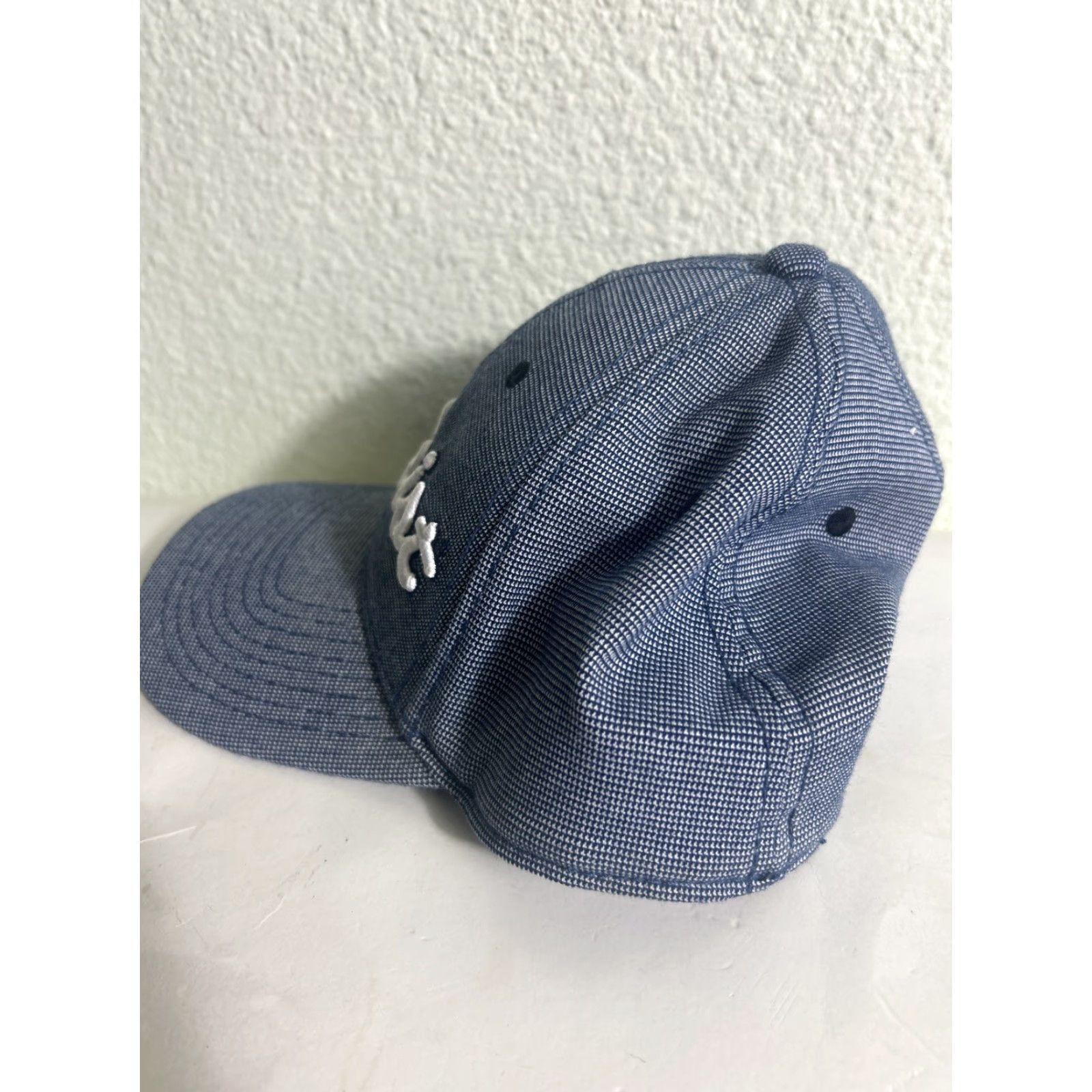Titleist VINTAGE-NO Titleist Hat Golf Cap XL Gray Plaid Embroidered Logo Adjustable Strap Unisex Adults Cap Style Golf Hat Size ONE SIZE - 6 Thumbnail