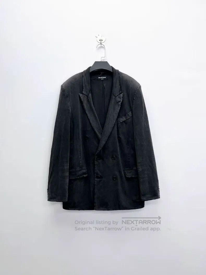 Balenciaga Balenciaga Black Distressed Faded Dyeing Denim Jacket Size US M / EU 48-50 / 2 - 1 Thumbnail