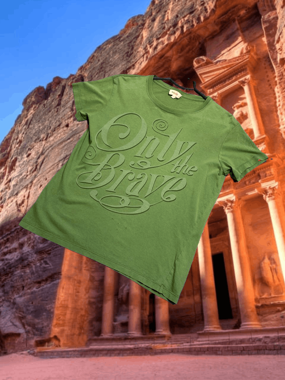 Diesel Streetwear T-Shirt Diesel big print green Y2K Vintage Size US L / EU 52-54 / 3 - 1 Thumbnail