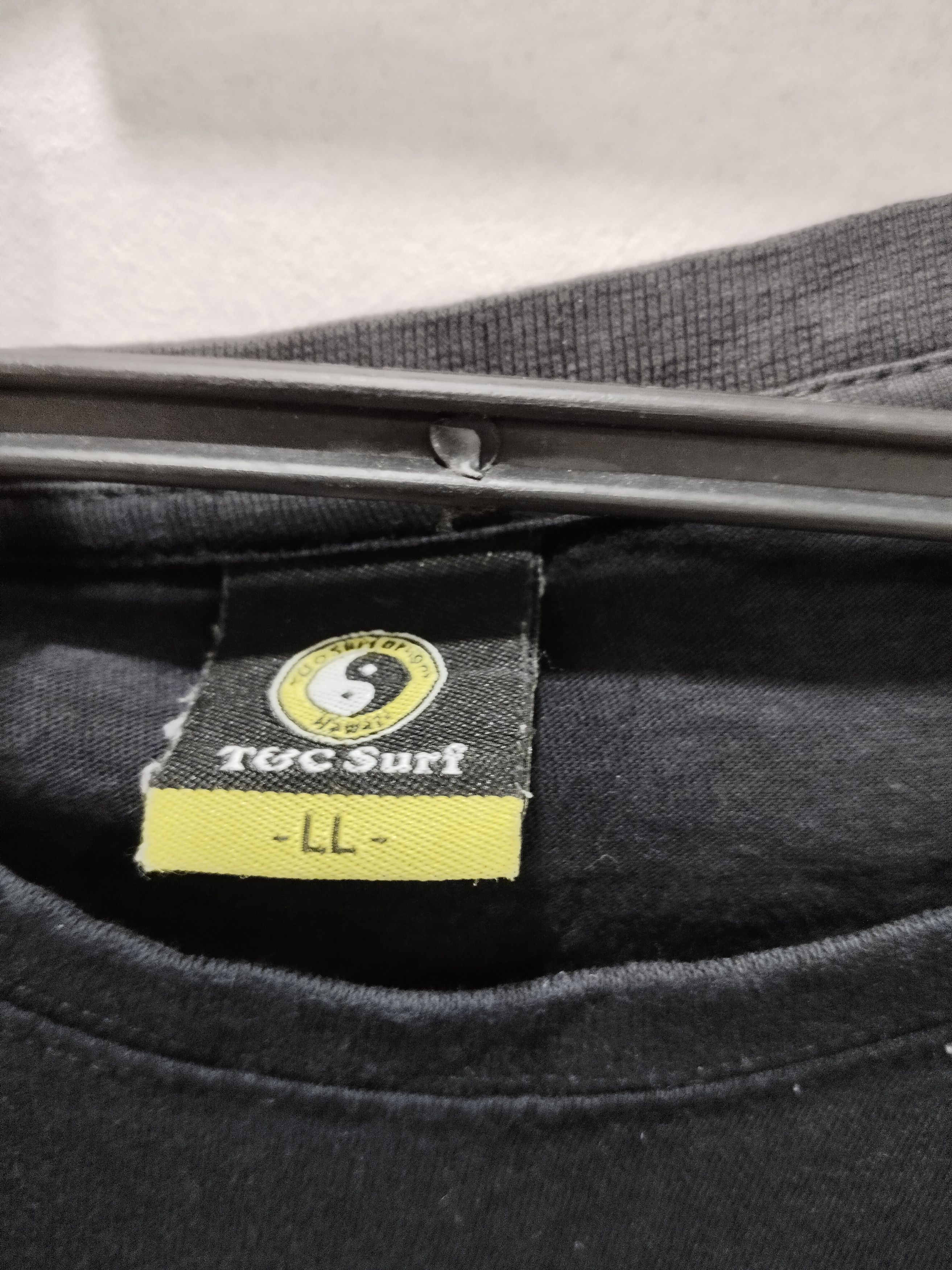 Vintage T&C Surf Big Logo Tshirt Size US L / EU 52-54 / 3 - 5 Thumbnail