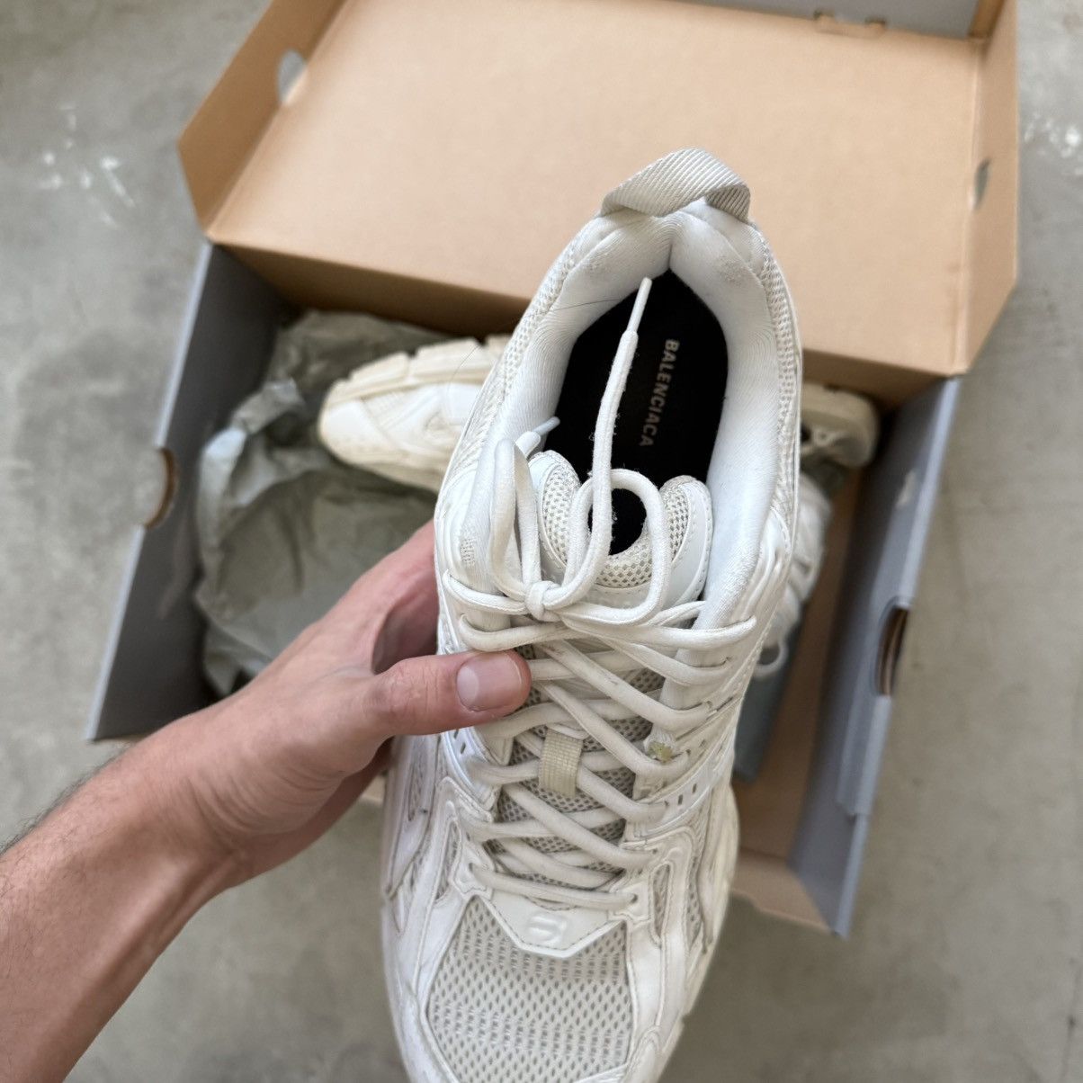 Balenciaga Balenciaga Xpander Sneaker White (US11/44) Size US 11 / EU 44 - 7 Thumbnail