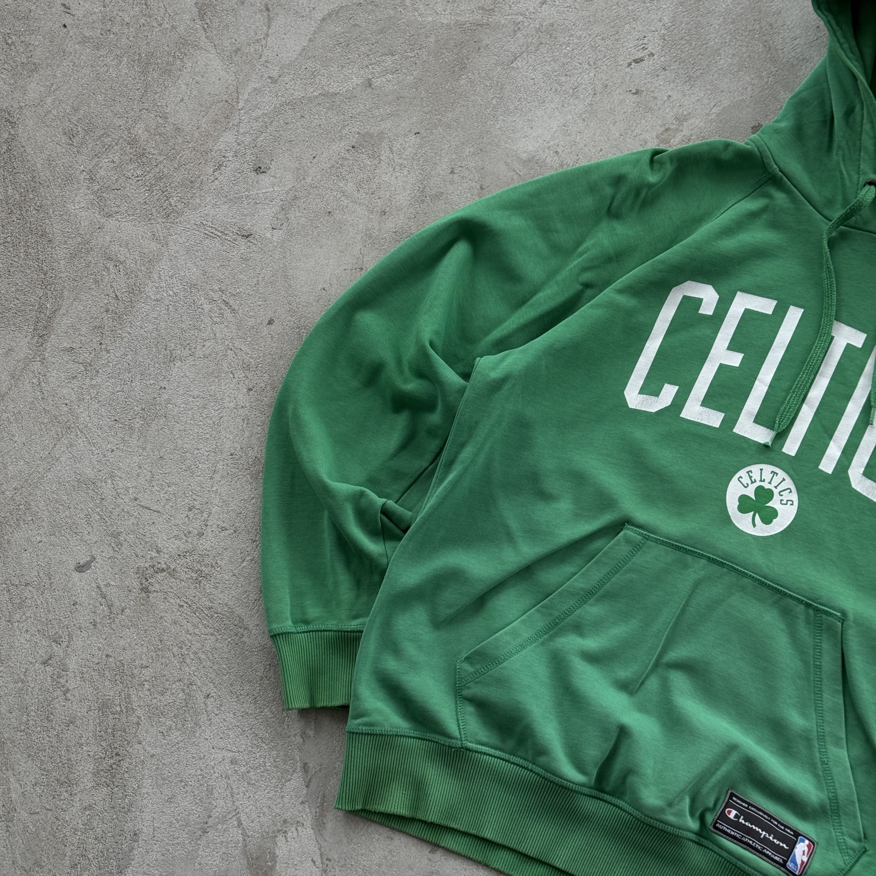 Champion Vintage 90s Champion Celtic Hooded Sweatshirt Size US L / EU 52-54 / 3 - 3 Thumbnail